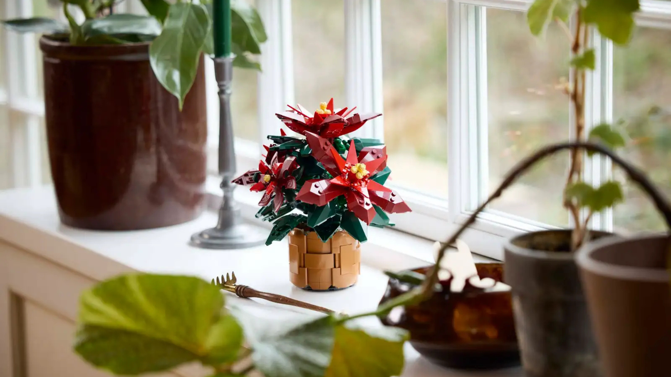 LEGO Poinsettia