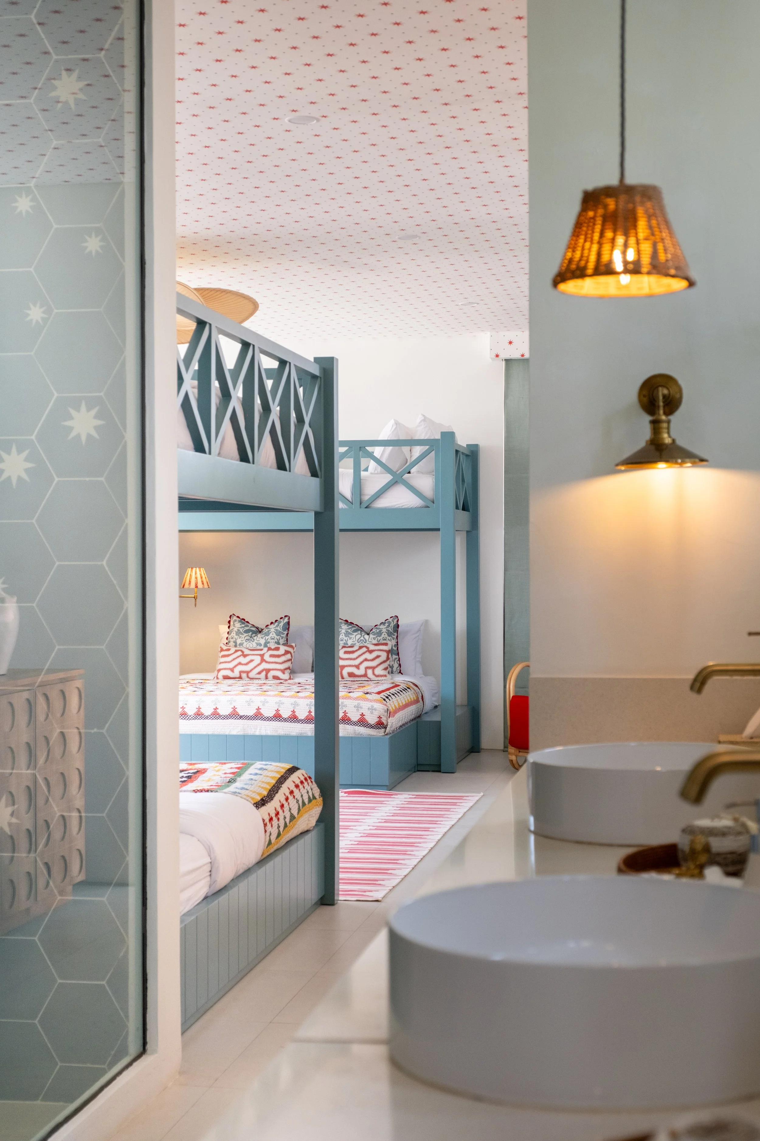 MODERN COASTAL ELEGANCE VILLA - 6 BEDROOMS - BERAWA - MONTHLY