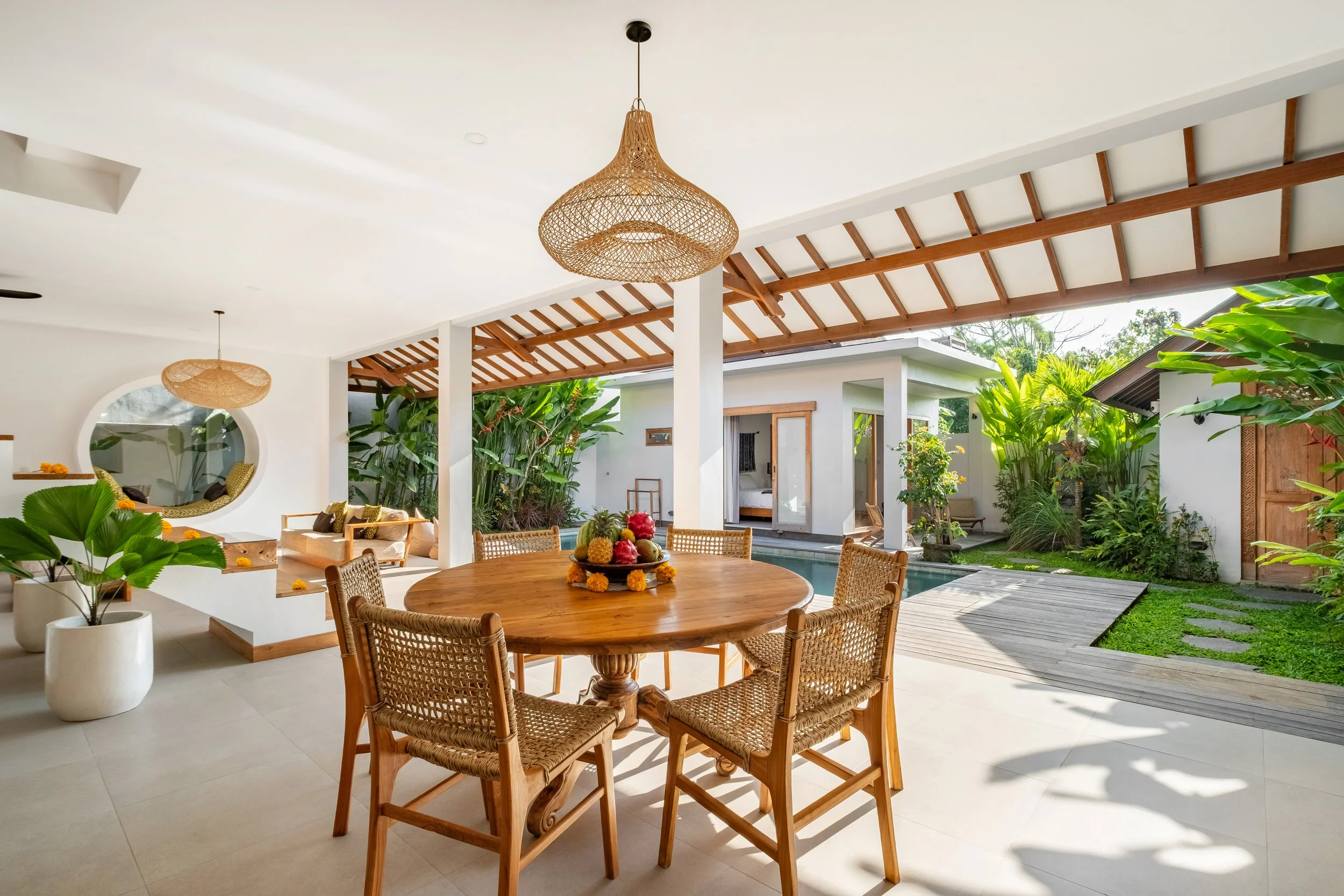 CONTEMPORARY FAMILY VILLA - 3 BEDROOMS - CANGGU - MONTHLY