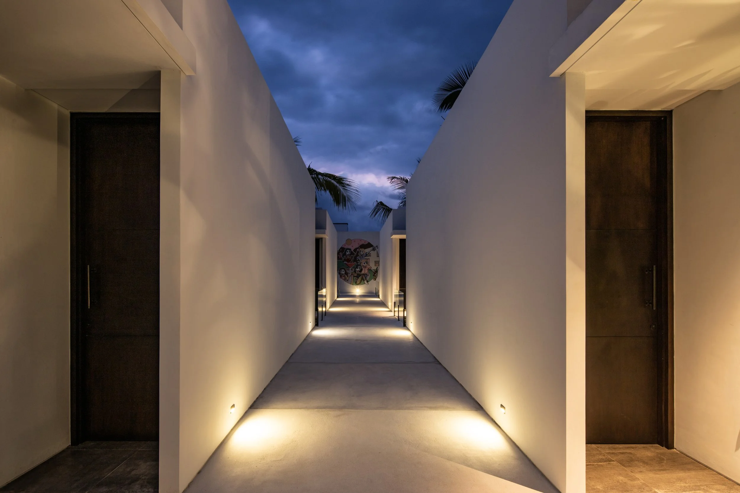 STUNNING ARCHITECTURAL RESIDENCE - BERAWA CANGGU - 5 BEDROOMS - YEARLY RENTAL - BALI