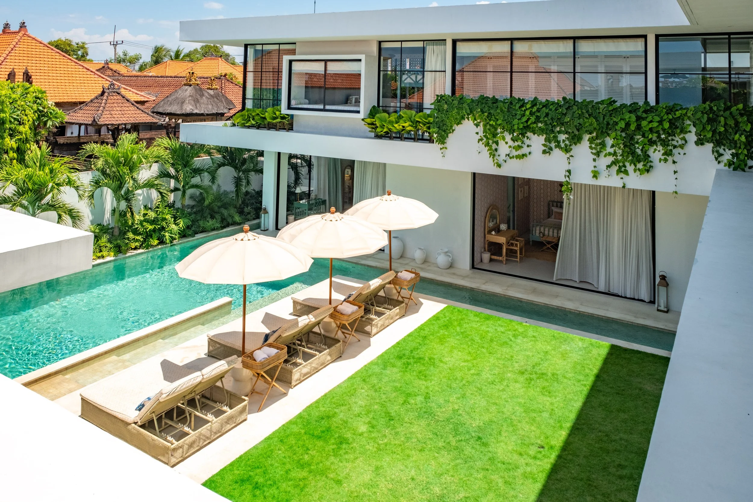 MODERN COASTAL ELEGANCE VILLA - 6 BEDROOMS - BERAWA - MONTHLY