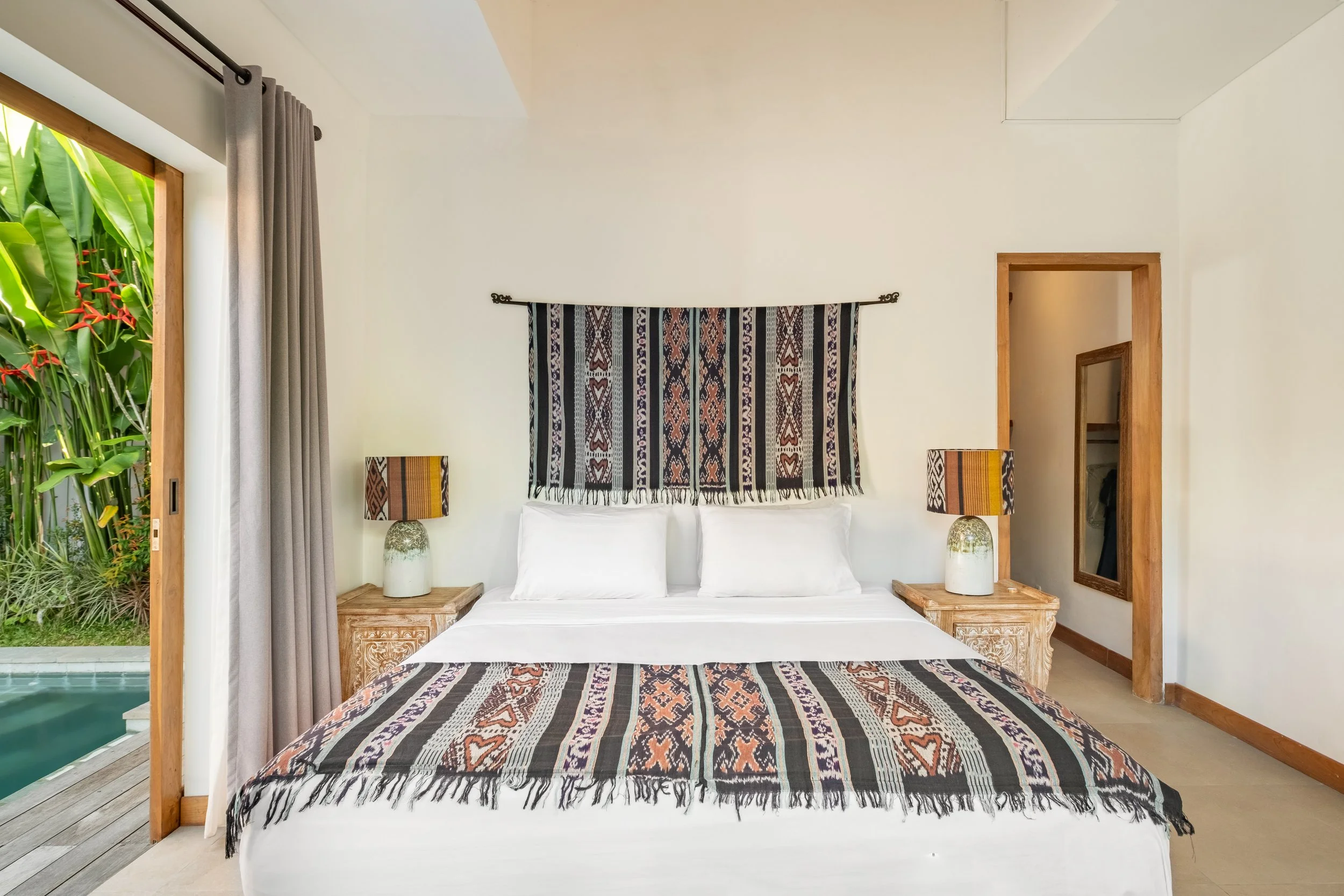 CONTEMPORARY FAMILY VILLA - 3 BEDROOMS - CANGGU - MONTHLY