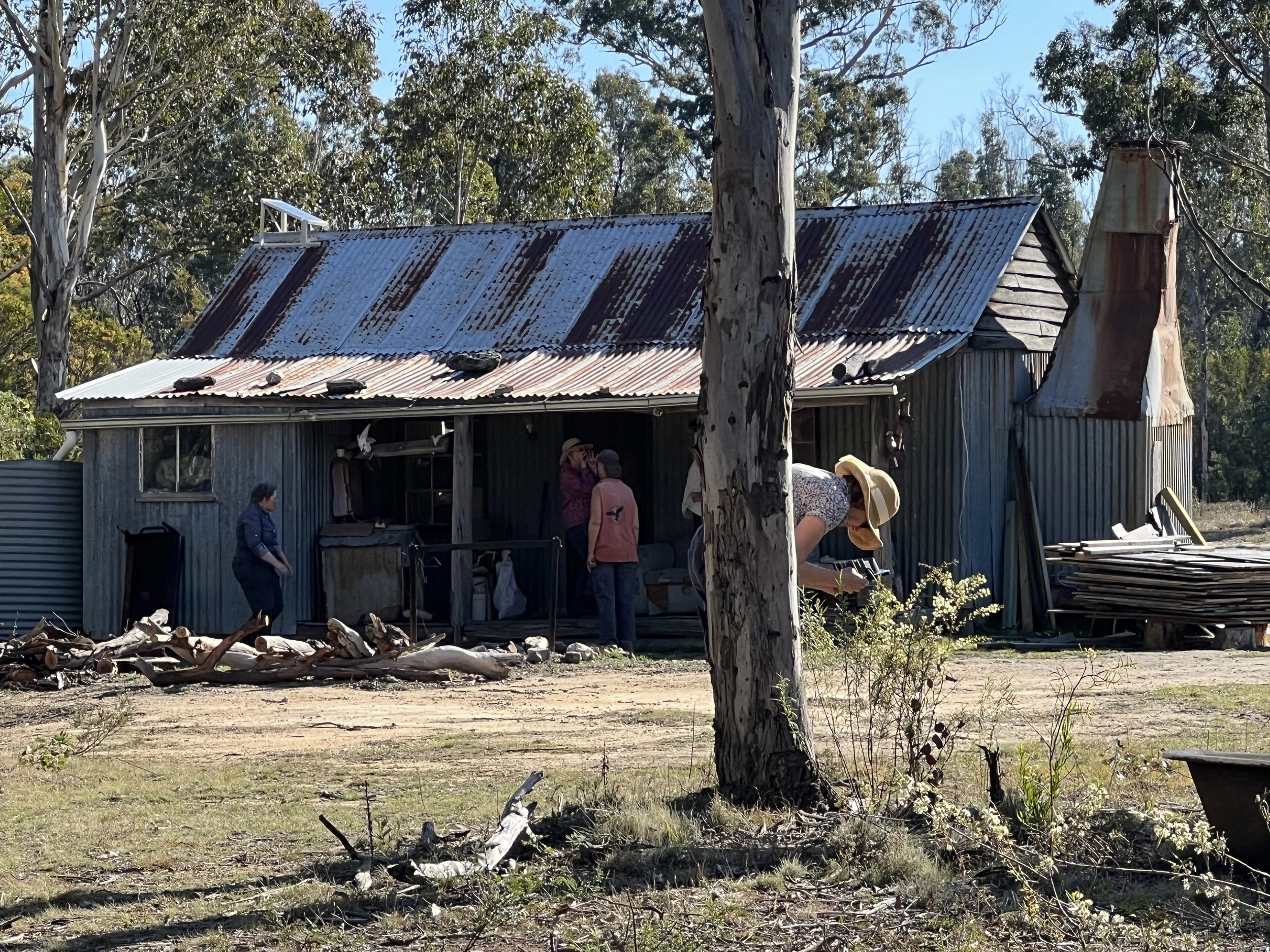 Old hut at Worramunga WW4.JPG