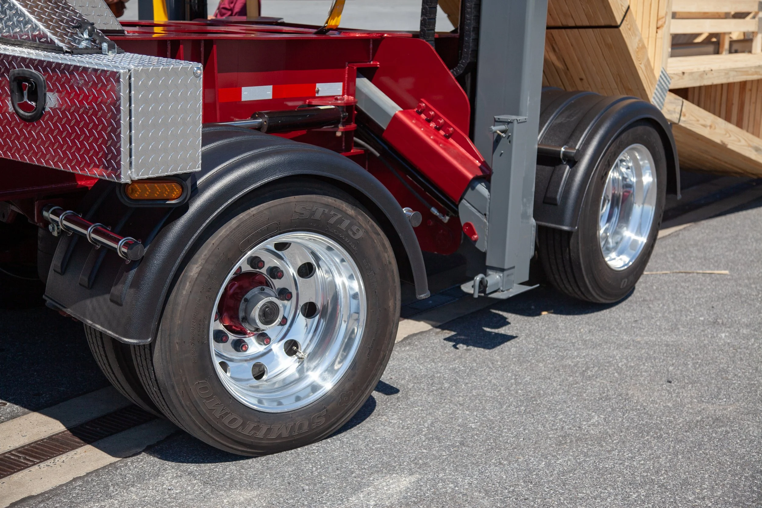 titan-truss-trailer-75.jpg