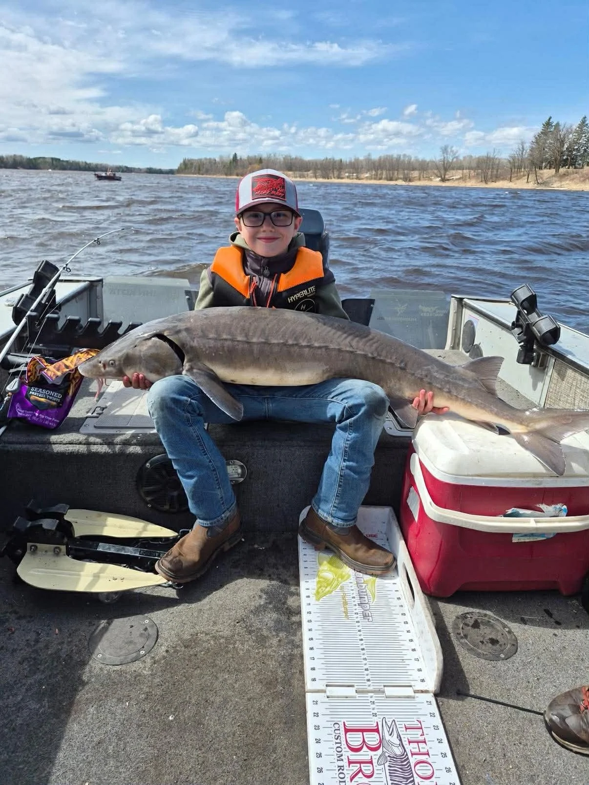 Organizing and protecting your rods doesn&rsquo;t have a limit of species! Here&rsquo;s an awesome pic of a giant sturgeon from Levi where he said having a WAV 6 slot was perfect keeping his sturgeon gear organized and ready during travel! #WAVProduc