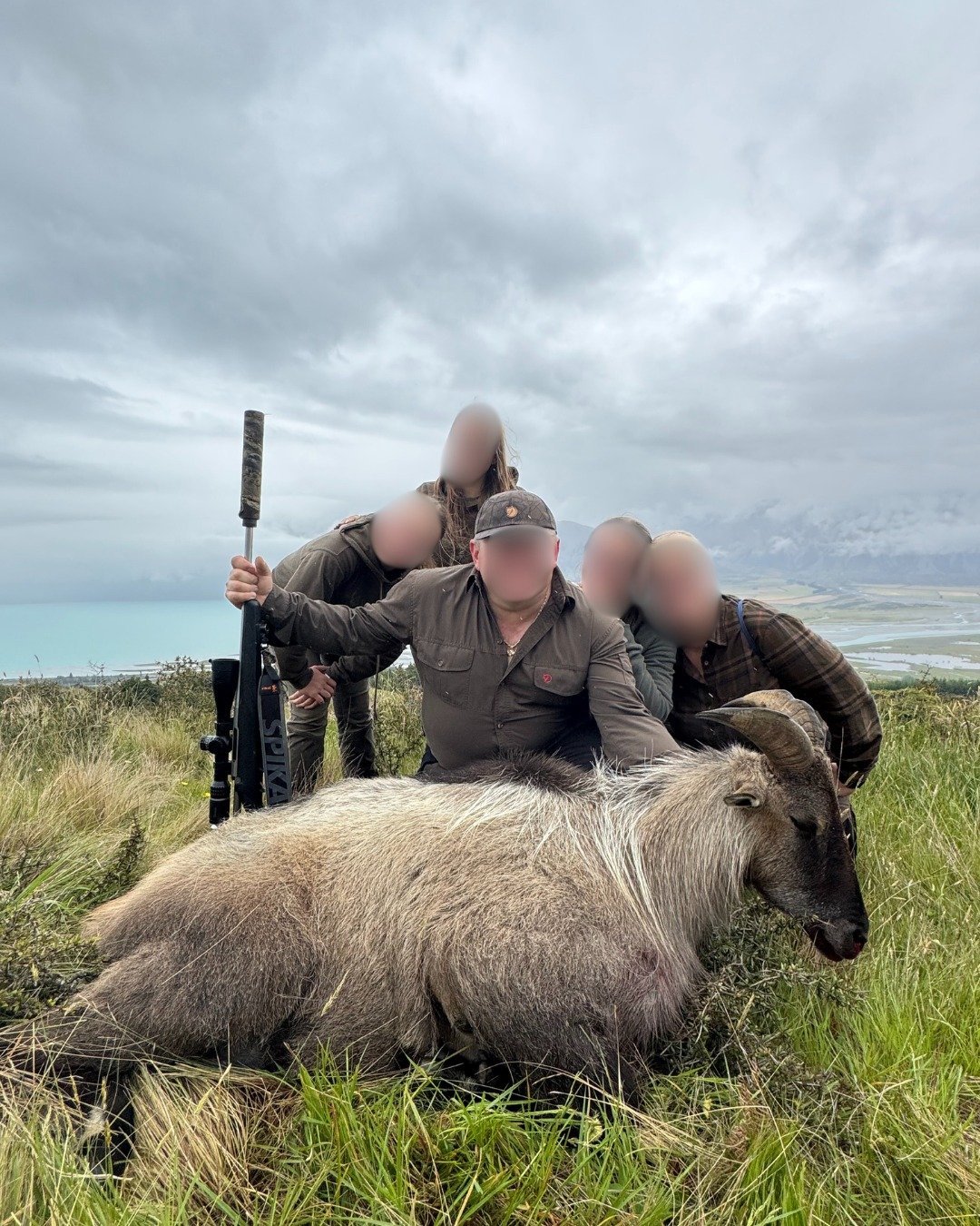A very old summer bull tahr and a mammoth effort by all congratulations on your epic animal! And thanks again for choosing to hunt with the team at New Zealand Trophy Hunting.

We have been flat out hunting most of the summer but have some dates avai