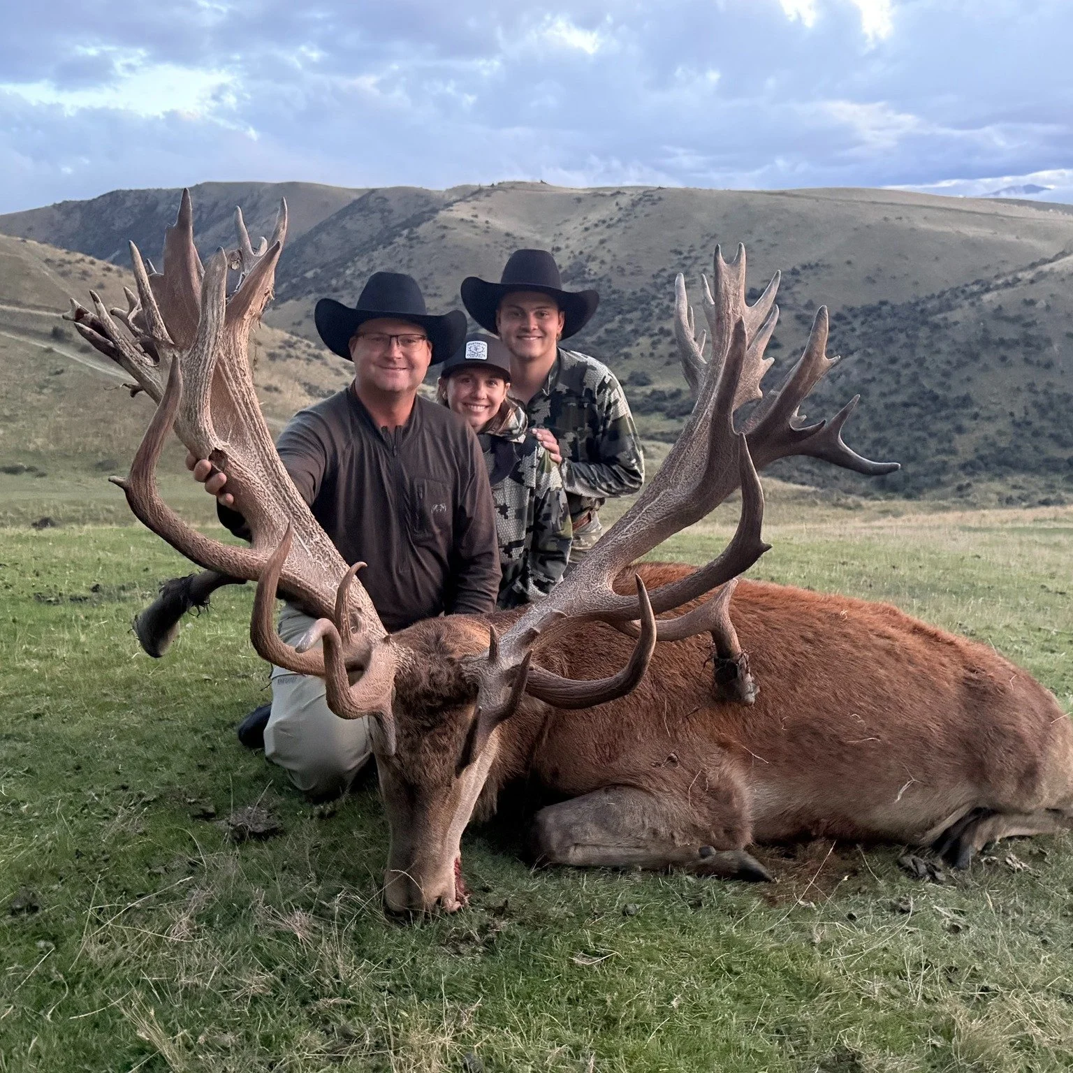 An epic red stag for Buck well done!
Good byes are always hard at the end of an amazing trip, well done to you all on your amazing animals and the precision shooting with your bows and or rifles. We will see you all again soon xx

Book a hunt with th