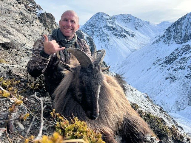 Rj Tahr 4.jpg