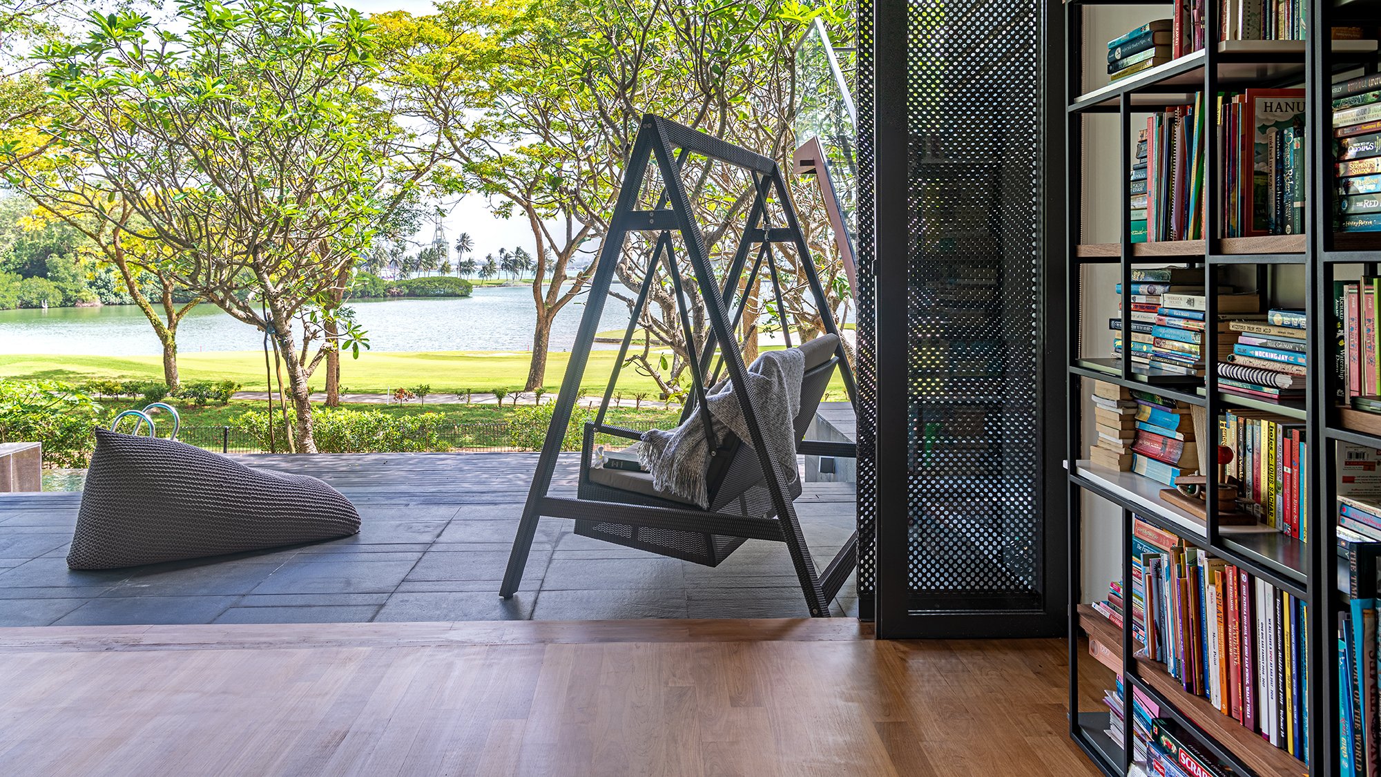 SCOTT A WOODWARD_DSC5427-HDR.jpg