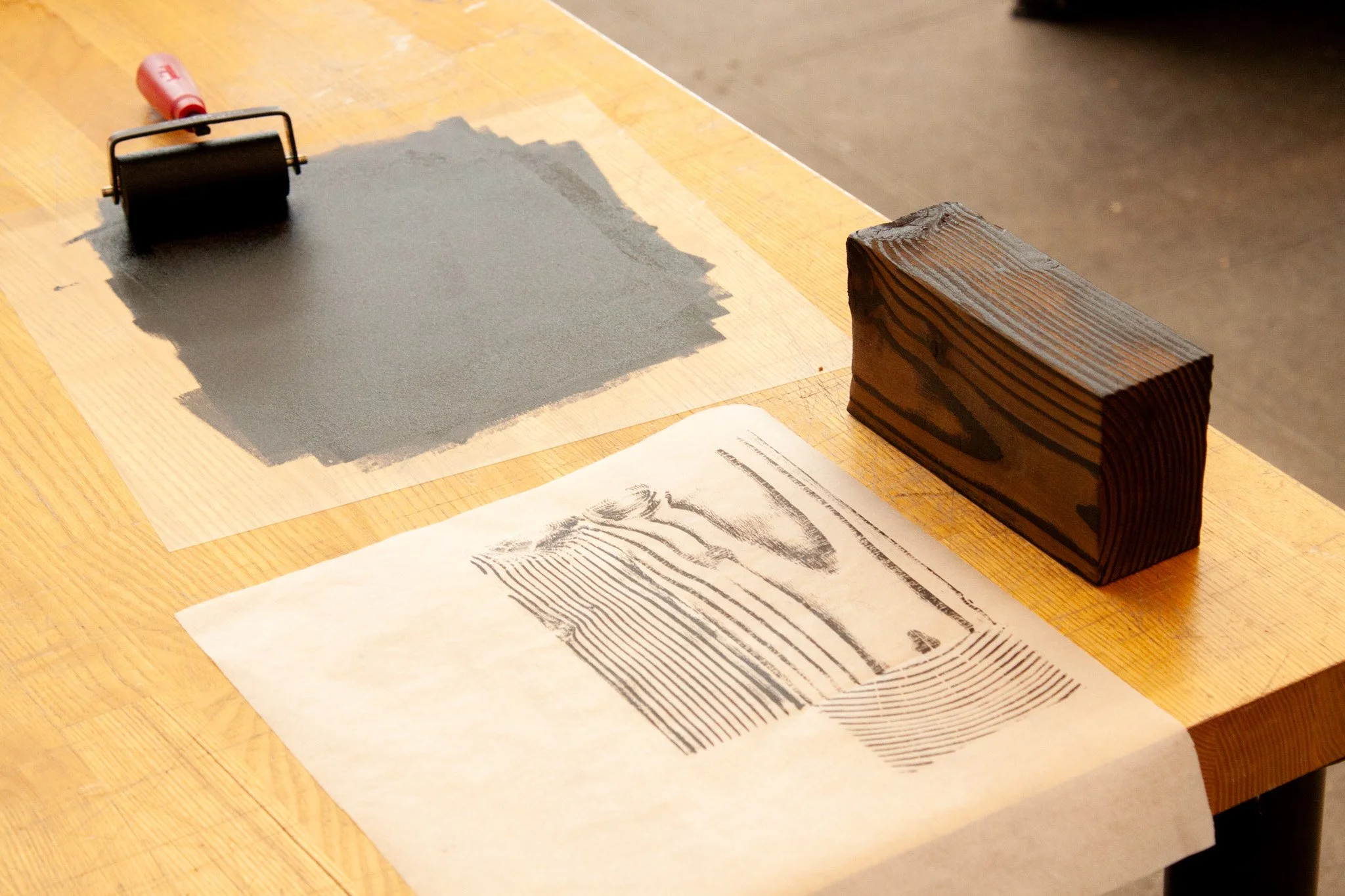 Step 6 finished print with ink plate and block.jpg