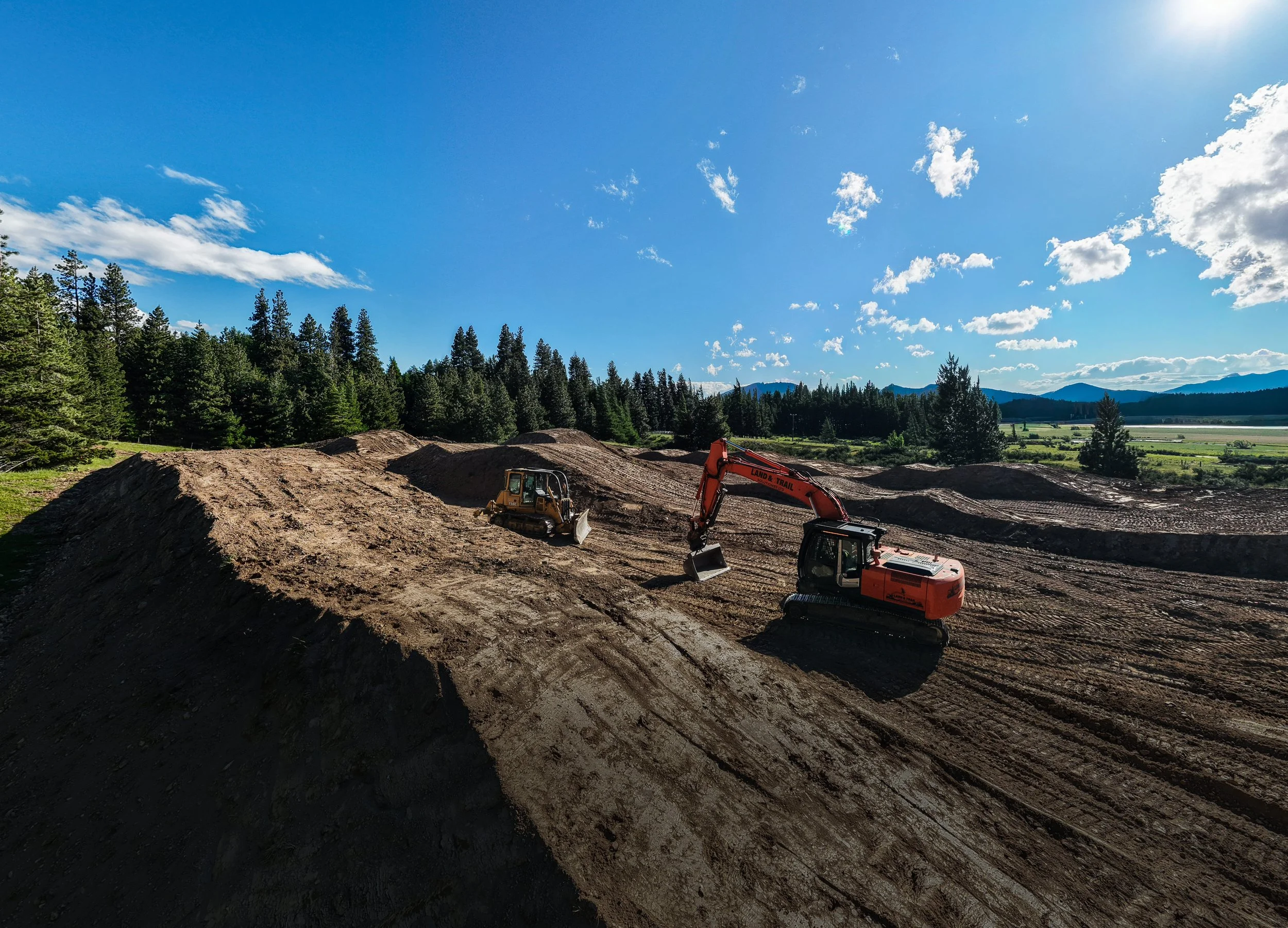 Motocross track builder New Zealand, american inspired motocross tracks built in New Zealand. Motocross track maintenance, motocross design work 