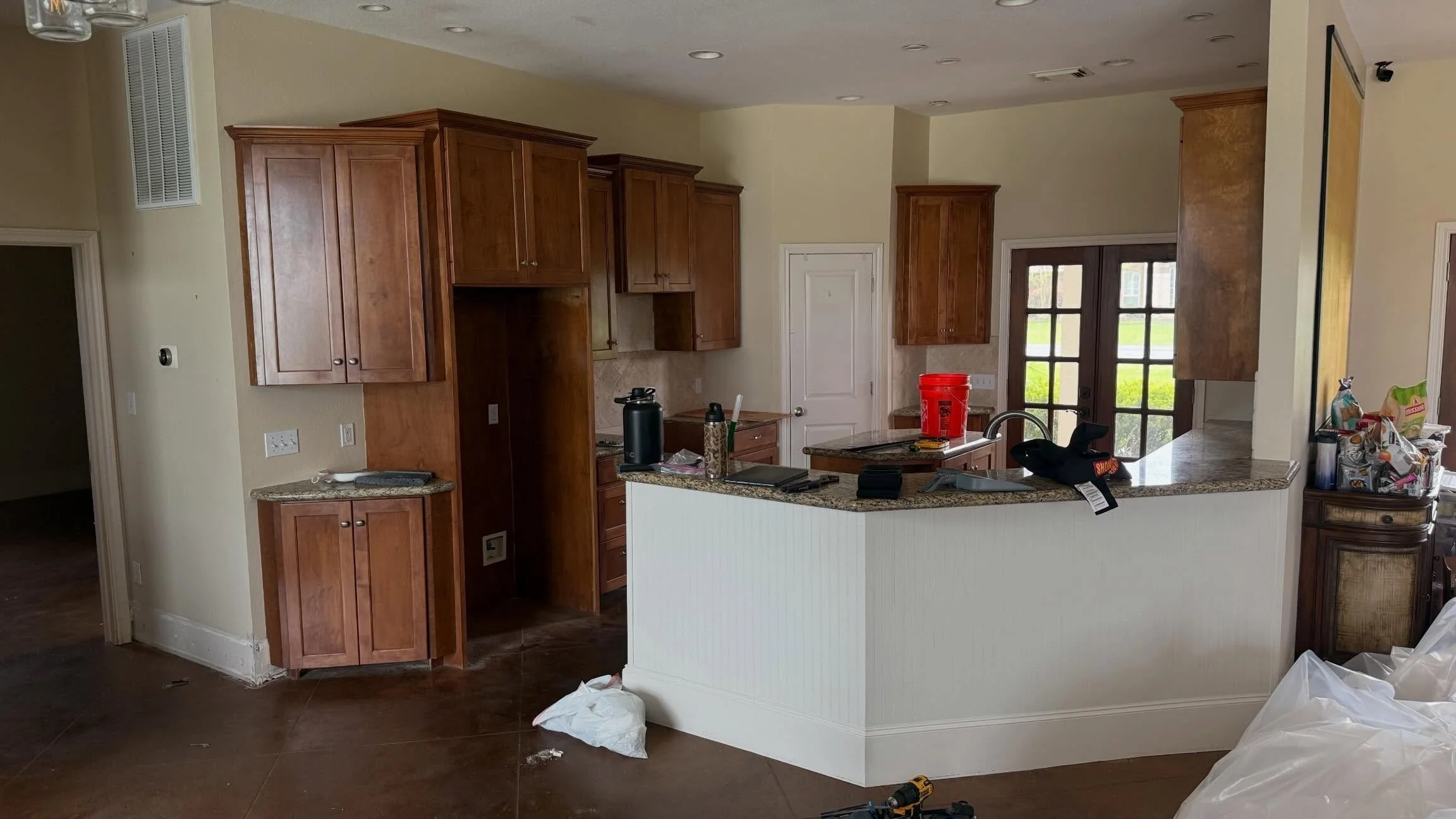 A big renovation is almost complete- on time, and on budget! The only way we know how!

Stay tuned to see how we changed a hallway into a half bath, a half bath into a laundry room, and a laundry room into a DREAM kitchen 🤩

#axiocontracting #katytx