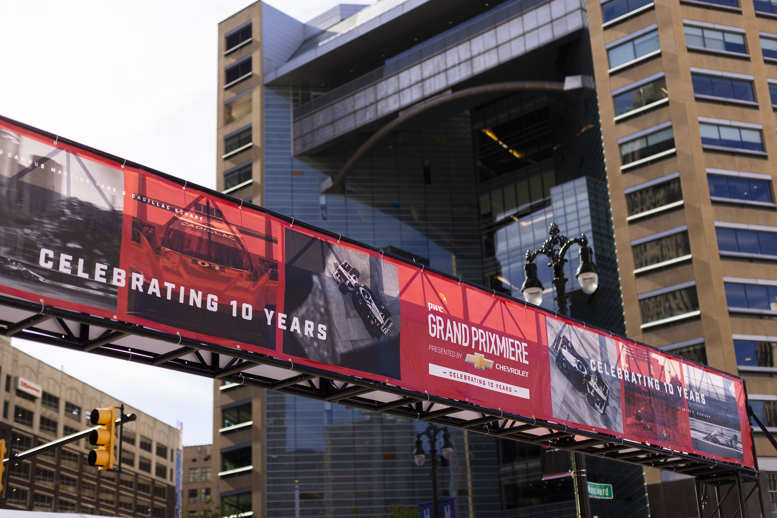 grand-prixmiere-cadillac-square-jmw-creative_14.jpg