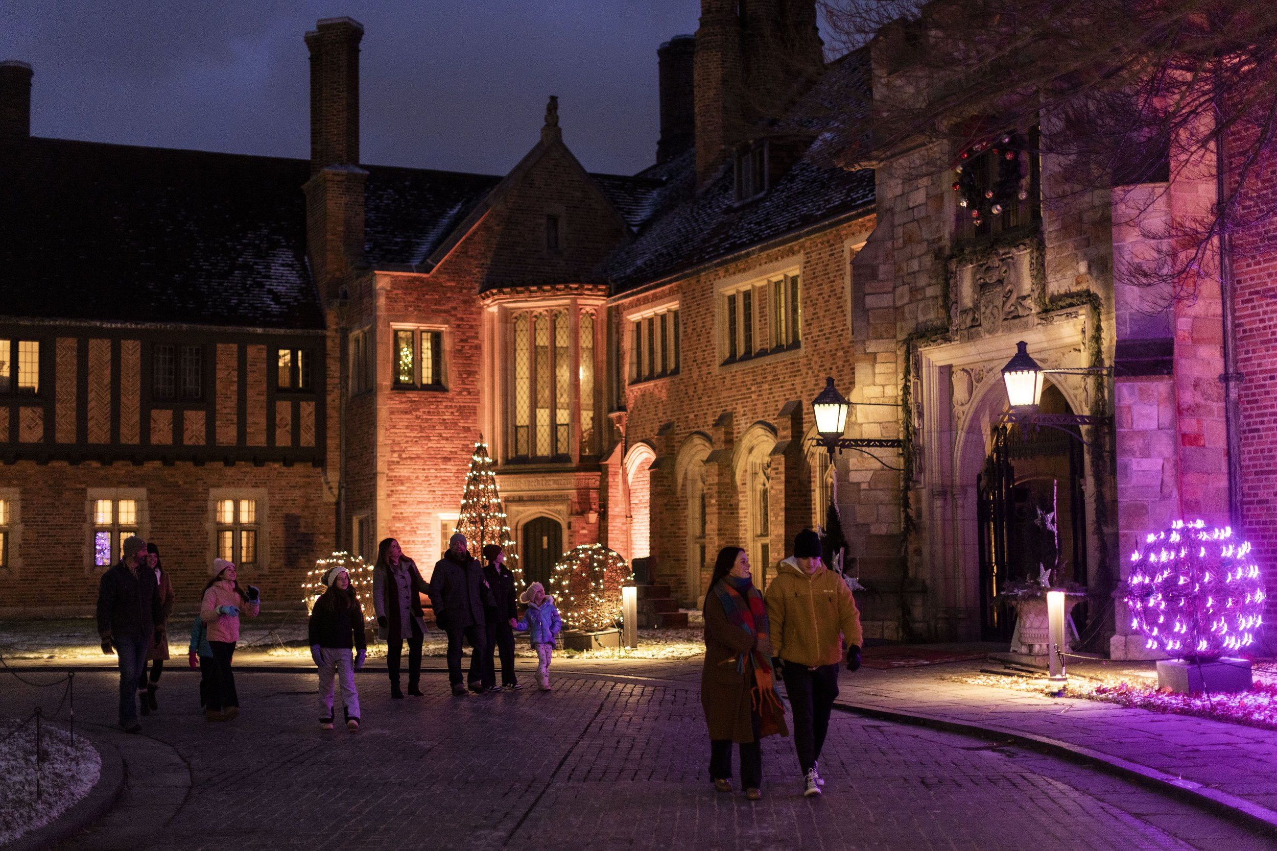 meadow-brook-hall-holidays-jmw-creative_096.jpg