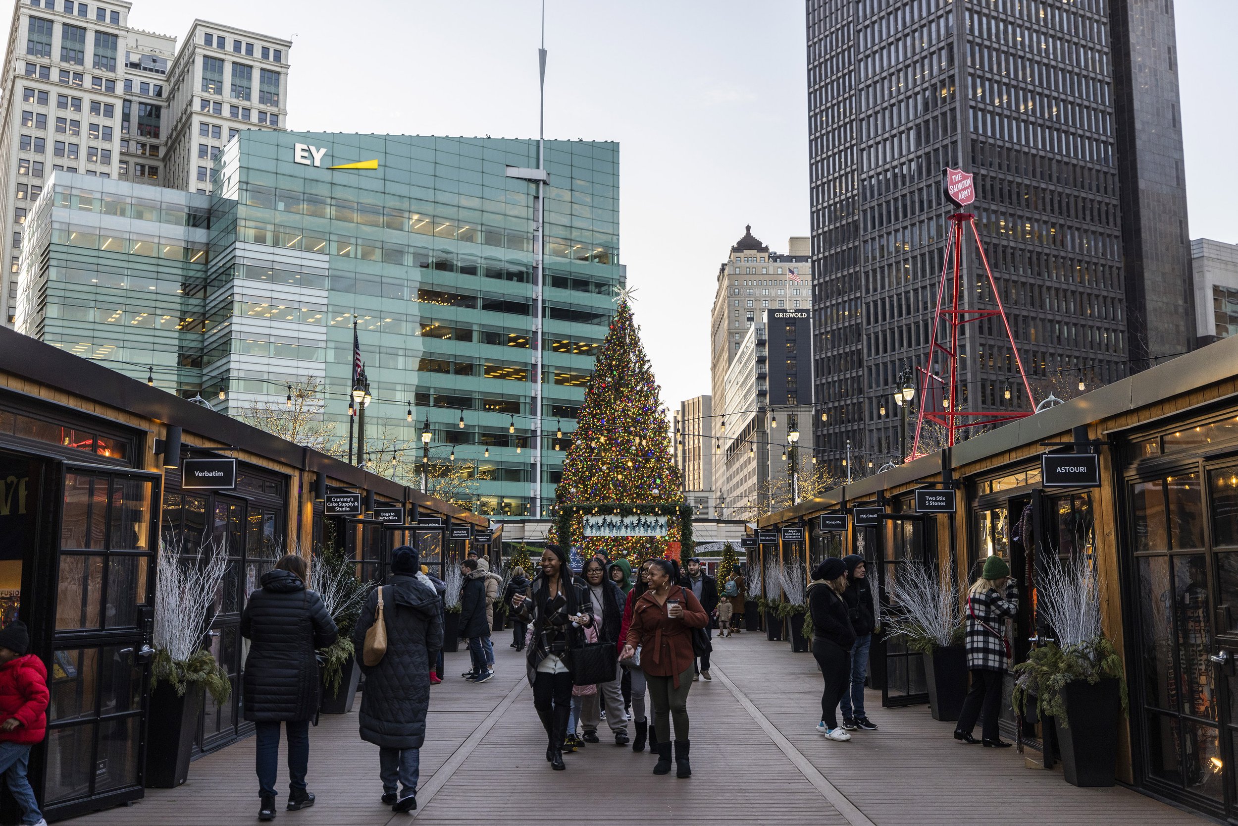 downtown-detroit-partnership-jmw-creative_015.jpg