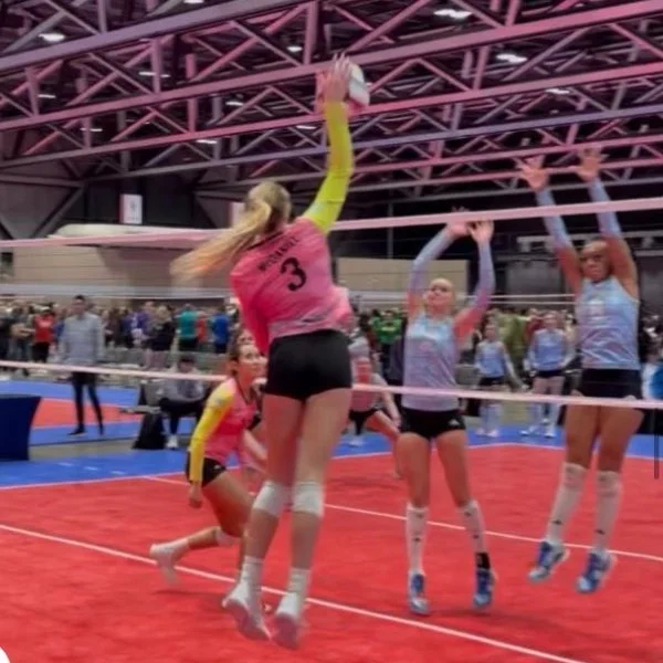 Mackenzie McDaniel - 2028 Opposite / Right Side, Outside Hitter (Profile)