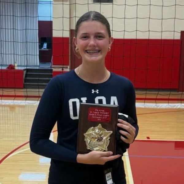 Addison Lawrence - 2030 Opposite/Right Side, Setter (Profile)