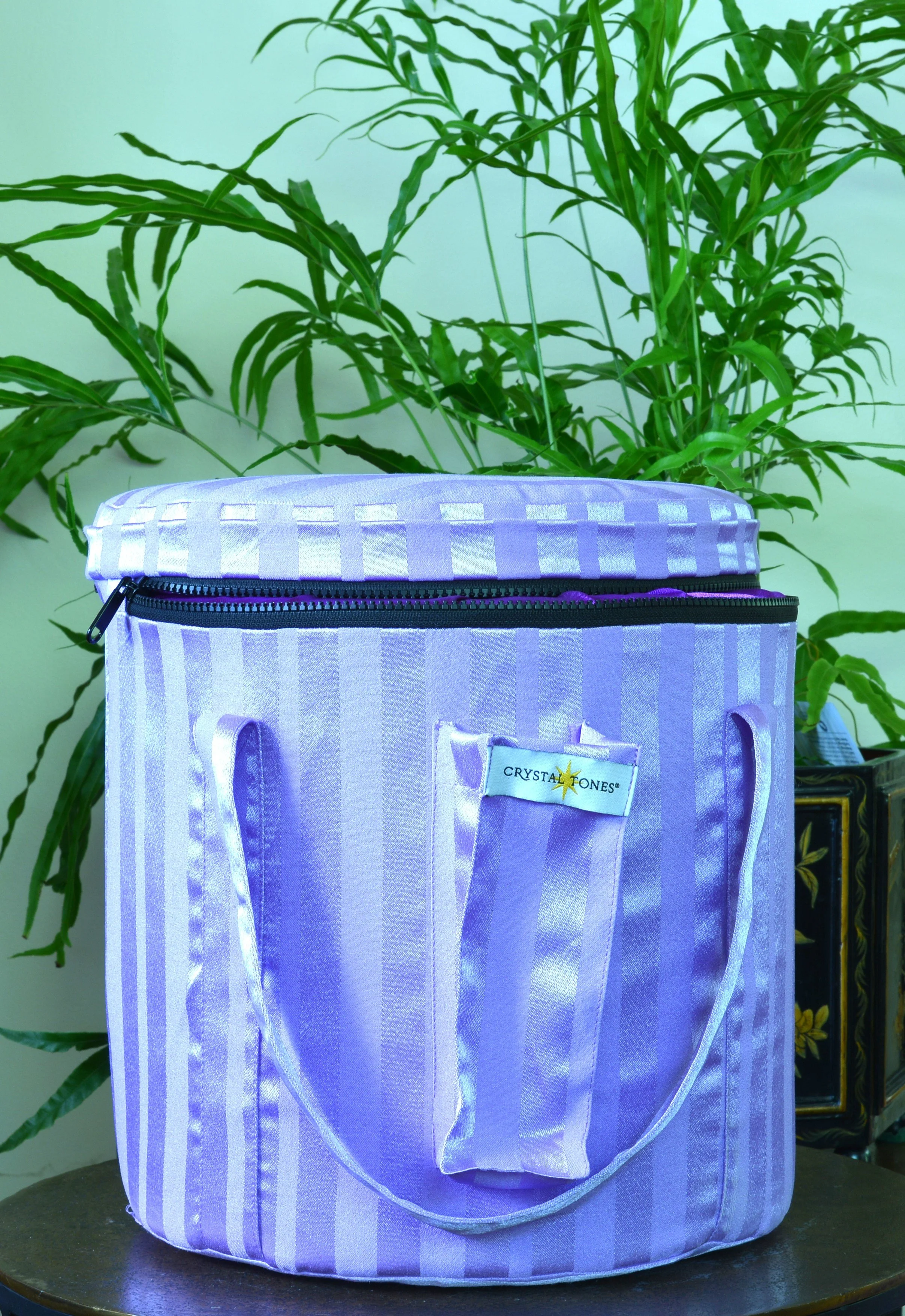 6. 8 inch Lilac Silk case.JPG