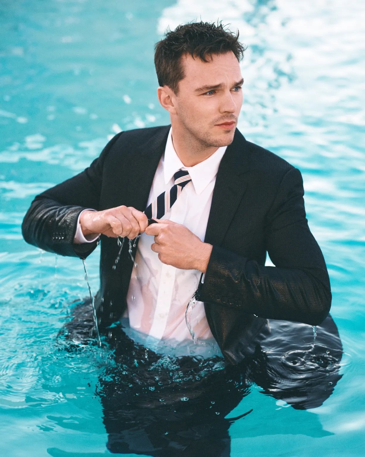 S06_NICHOLAS_HOULT_0048_RGB.jpeg