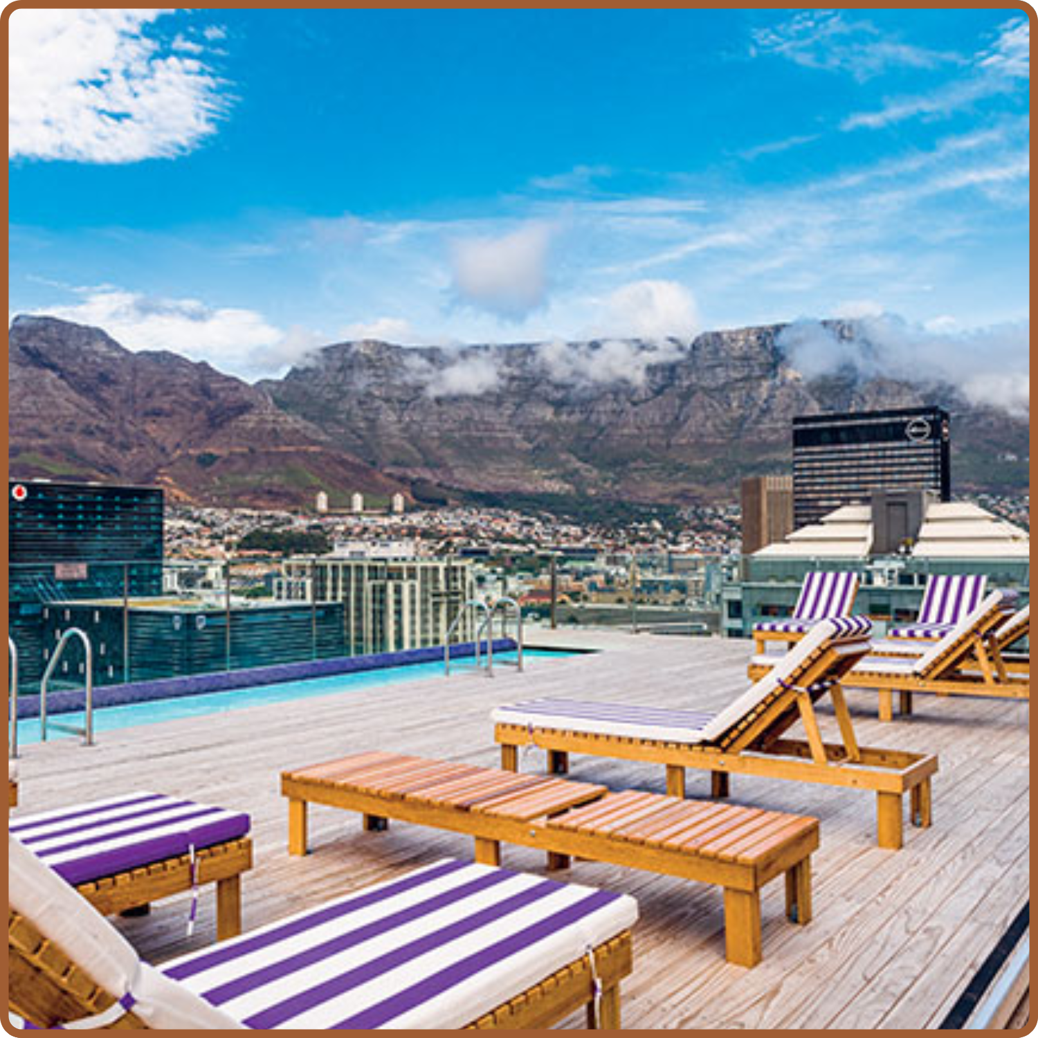 Aesthetic Pastel Thank You Square Card.png