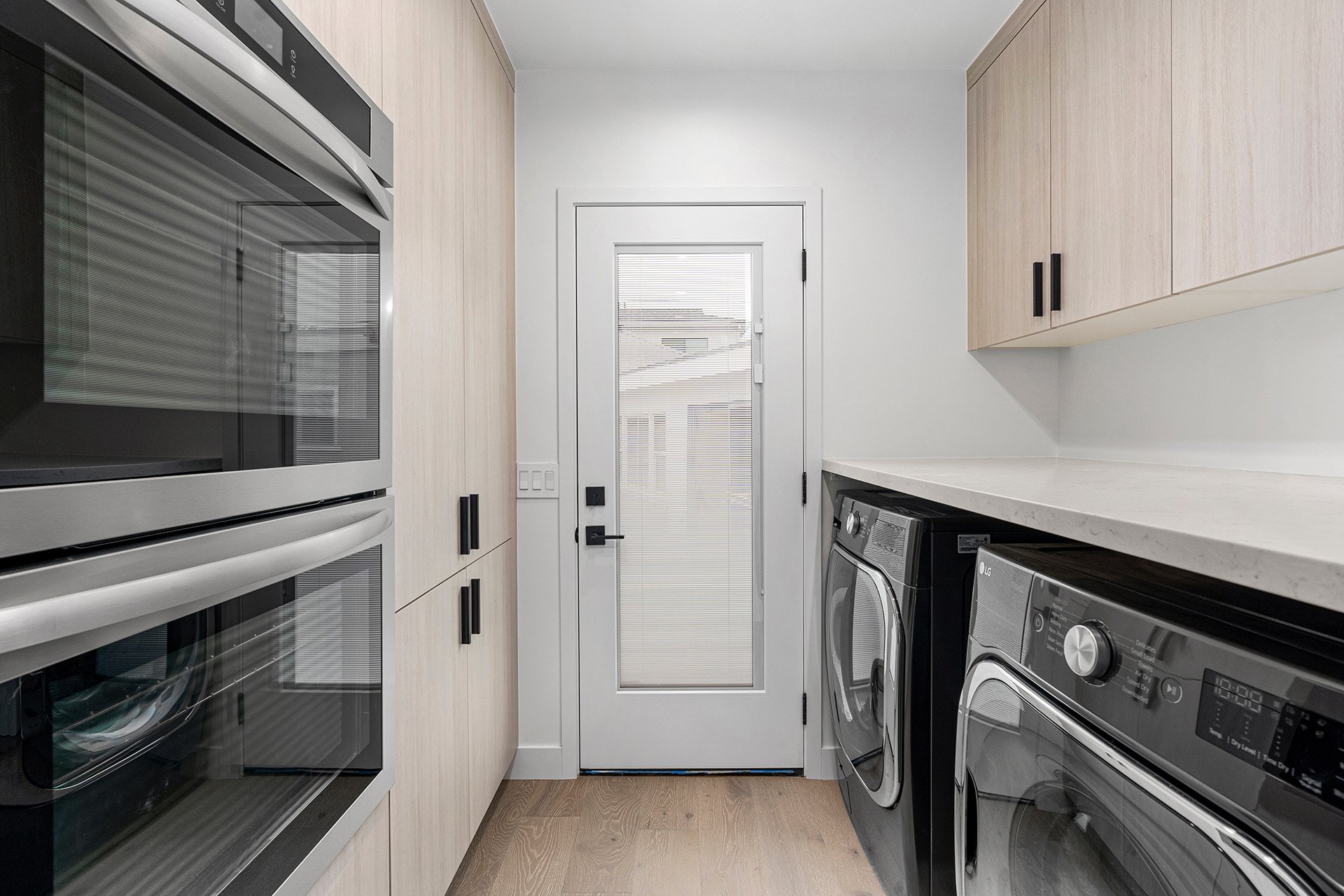 Point View St _ Axle Homes 12 Web.jpg