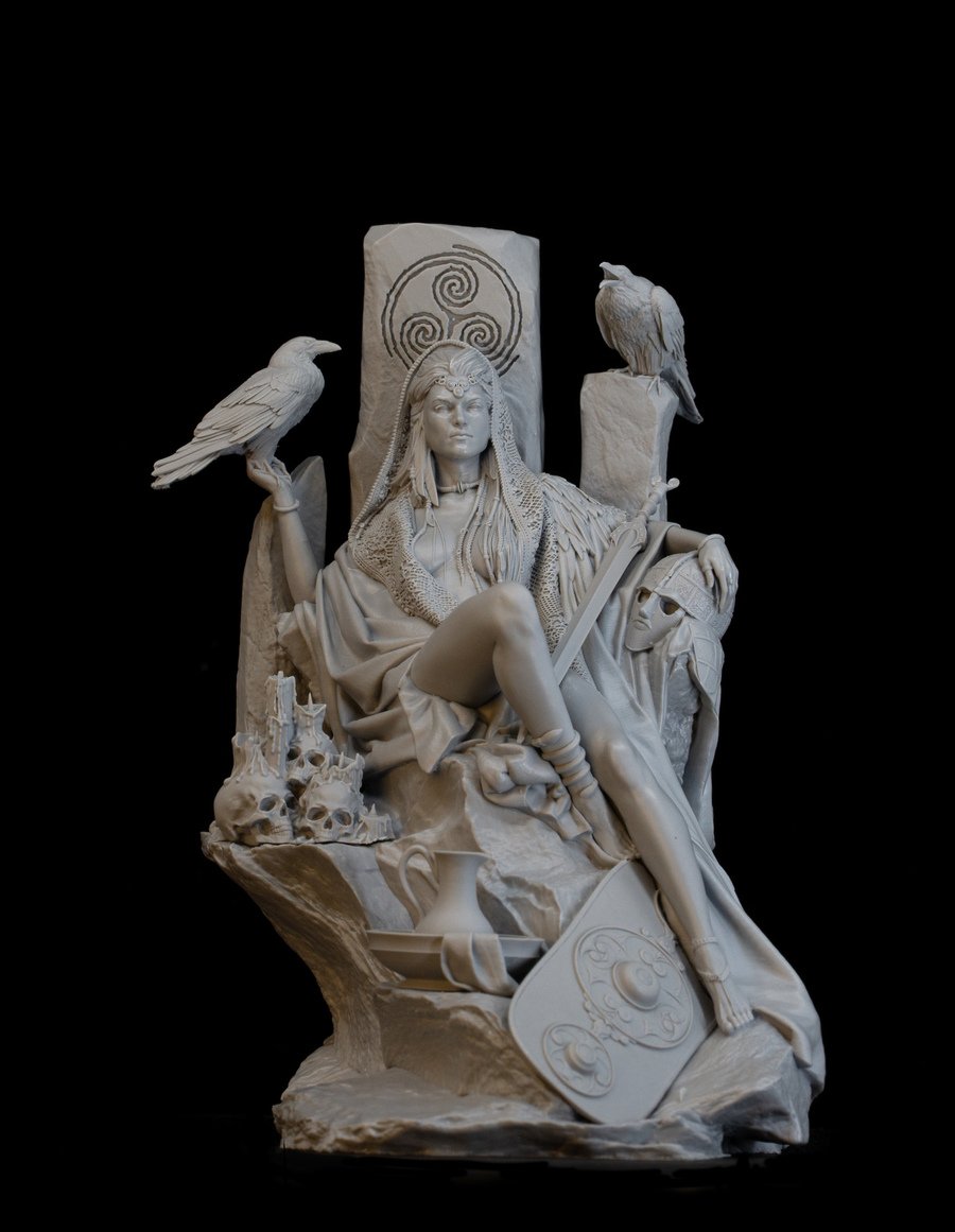 Journeyman Miniatures - The Morrígan Rescale