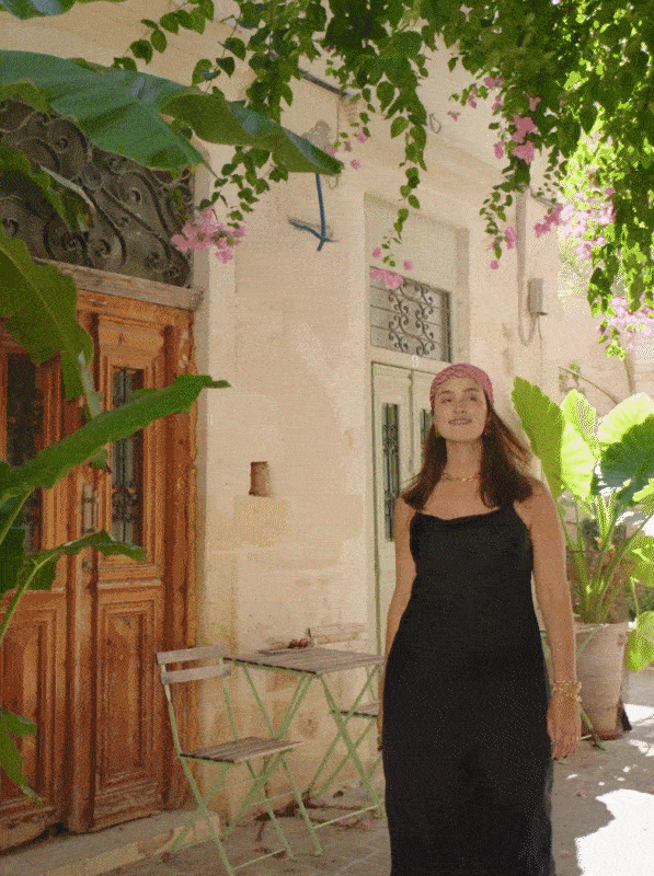 Exclusive Community.gif