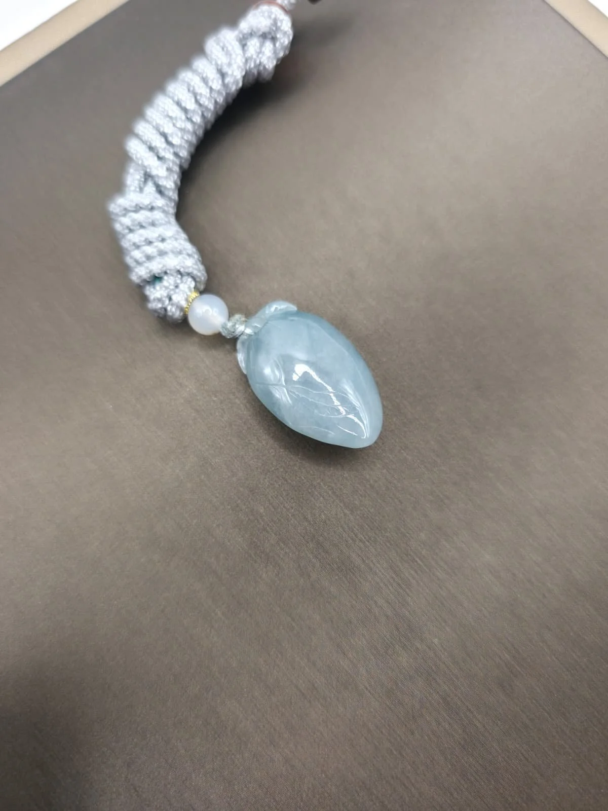 Blue-Green Jade Longevity Peach Pendant (寿桃吊坠)