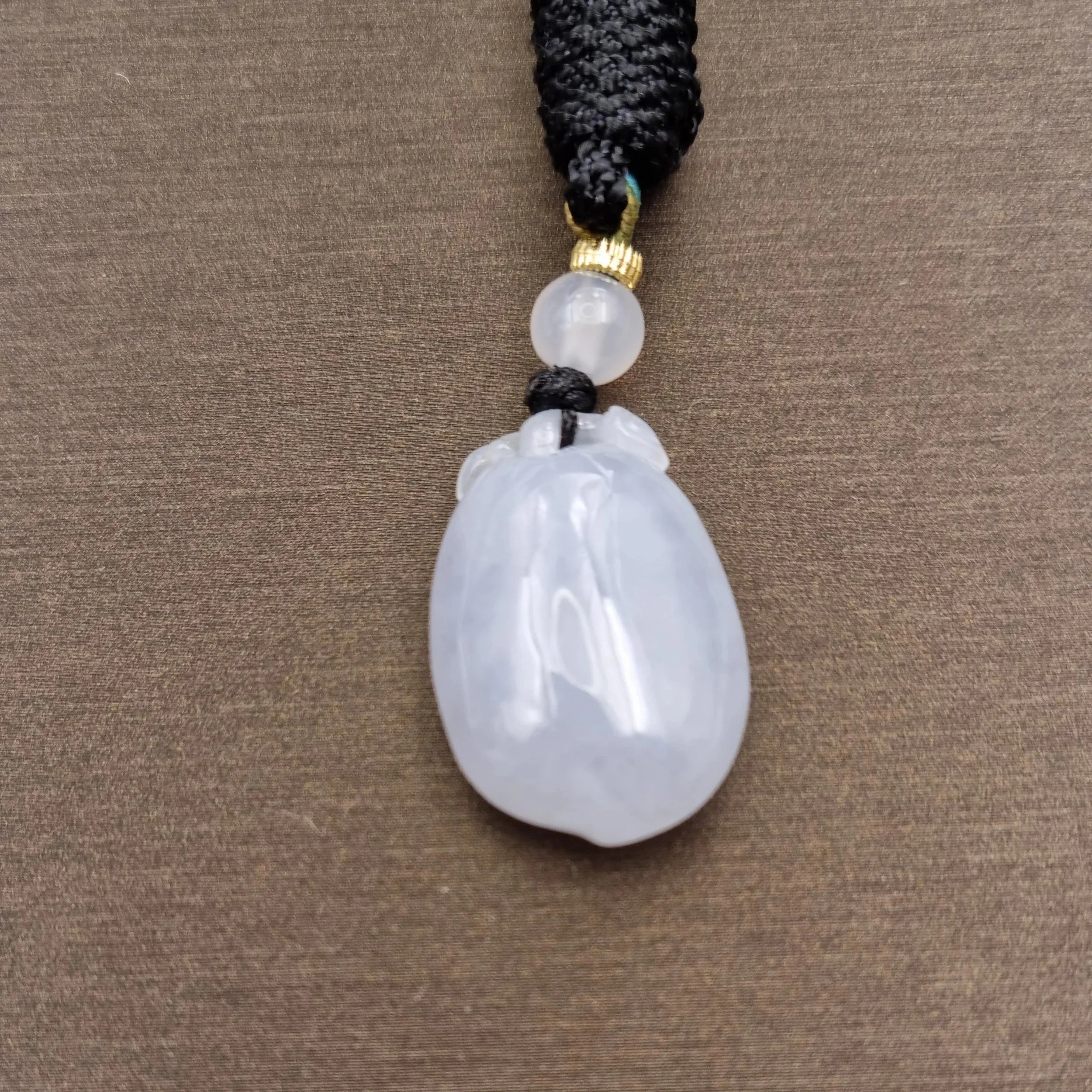 Lavender Jade Pendant 寿桃
