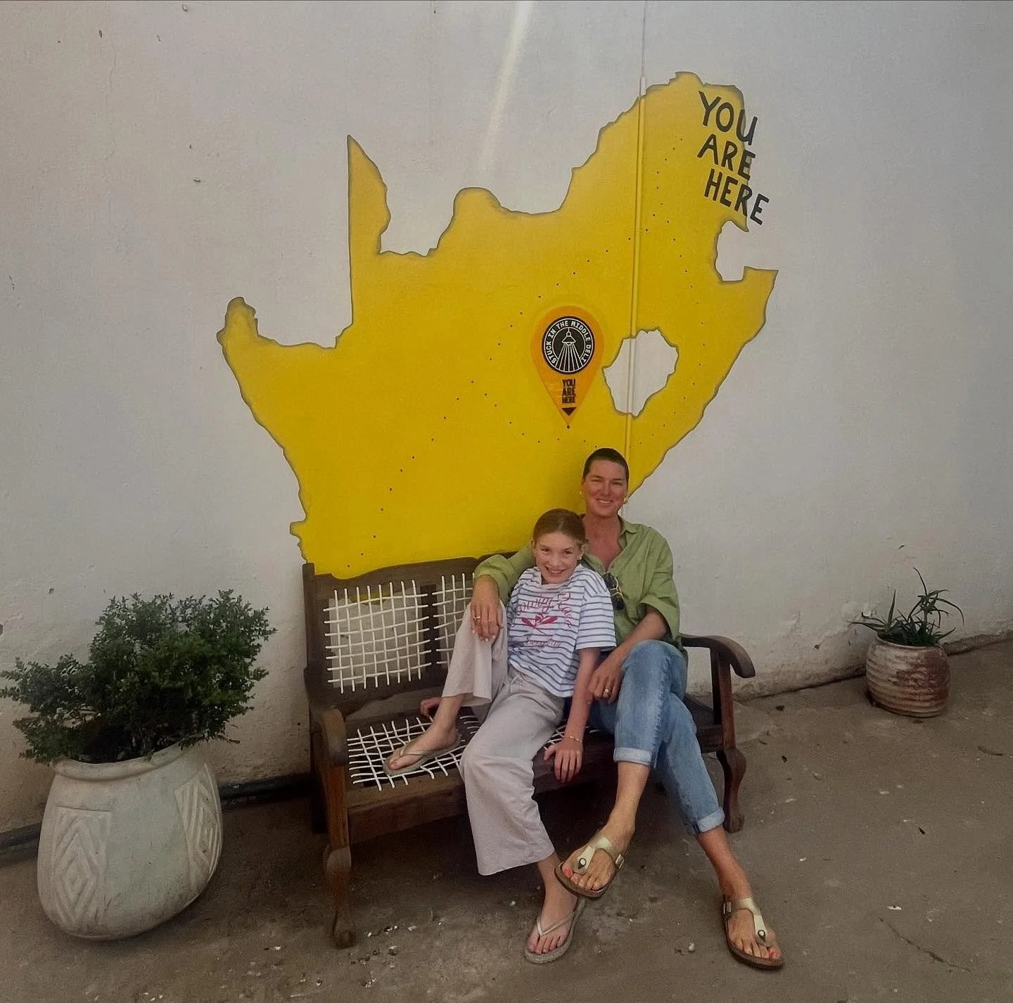 𝗧𝗵𝗲 𝗰𝗼𝗻𝗰𝗲𝗽𝘁 𝗼𝗳 𝗵𝗼𝗺𝗲...

It&rsquo;s been three months since we moved to South Africa,
and I now call this place home.

𝙃𝙤𝙢𝙚...
But what does that actually mean?

When Jeroen was murdered I didn&rsquo;t just lose 𝘩𝘪𝘮,
I lost the 