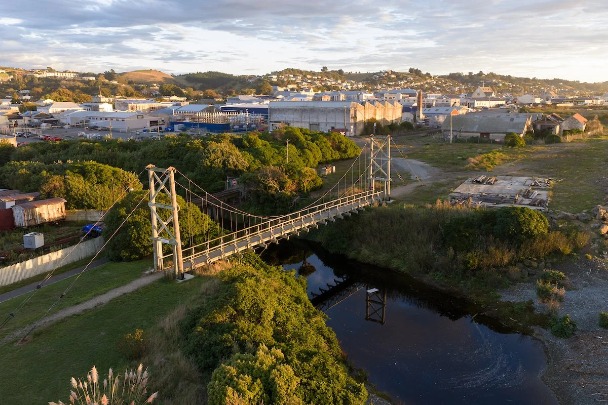 Oamaru Creek Suspension Bridge