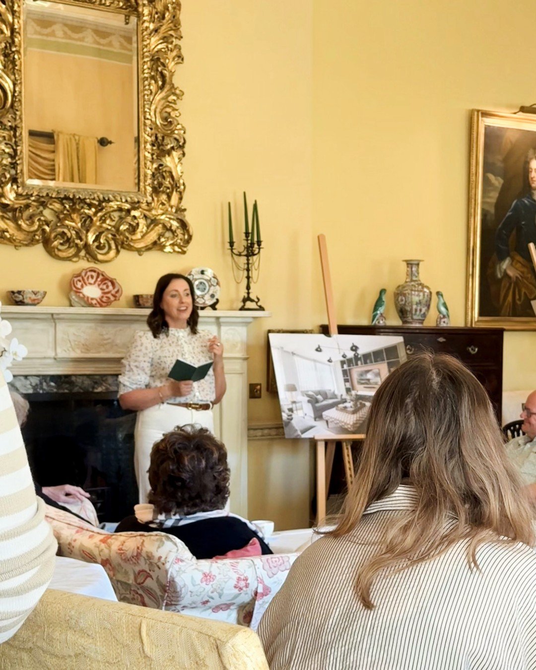 A few moments from our recent Spring Design Clinic at Middlethorpe Hall.

There is something incredibly helpful about seeing fabrics and wallpapers properly in person, particularly within the setting of a real home.

A wallpaper that felt far too bus