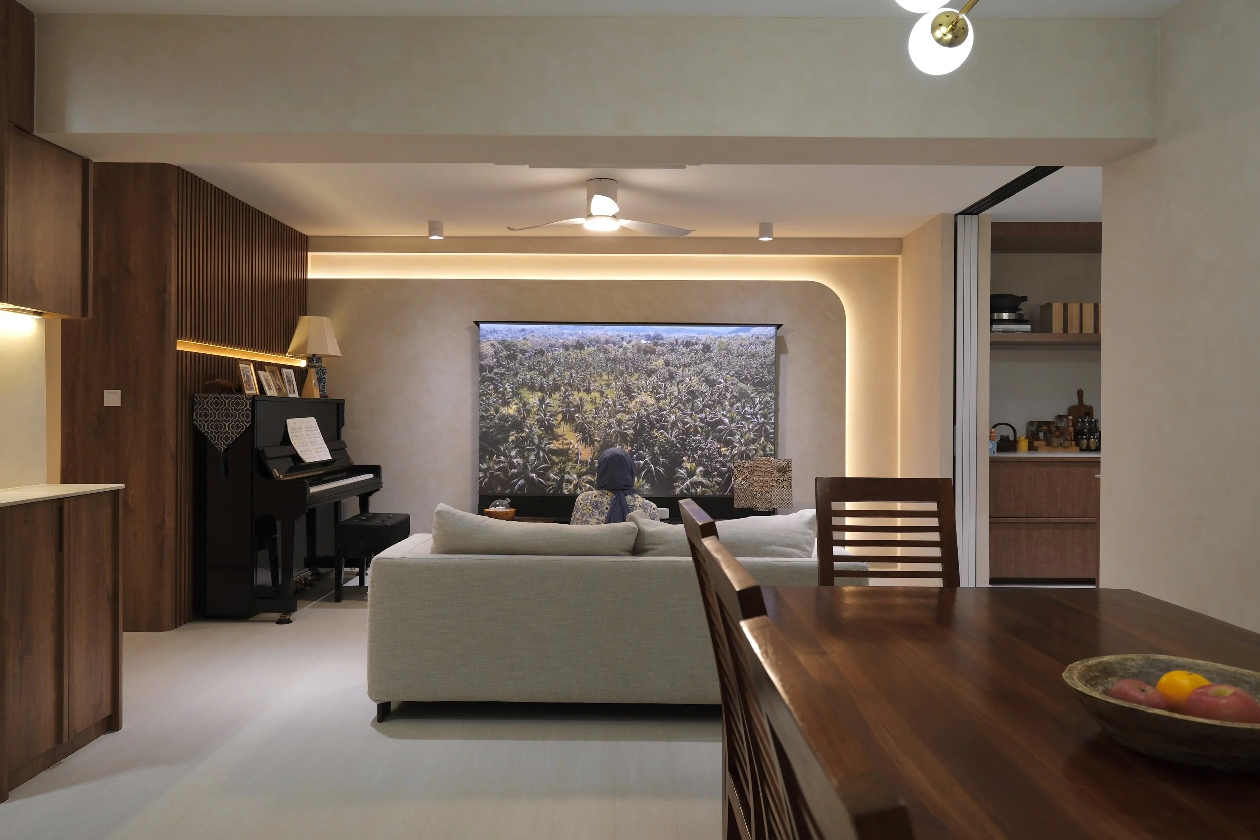 Santorini Lux Minimalist
