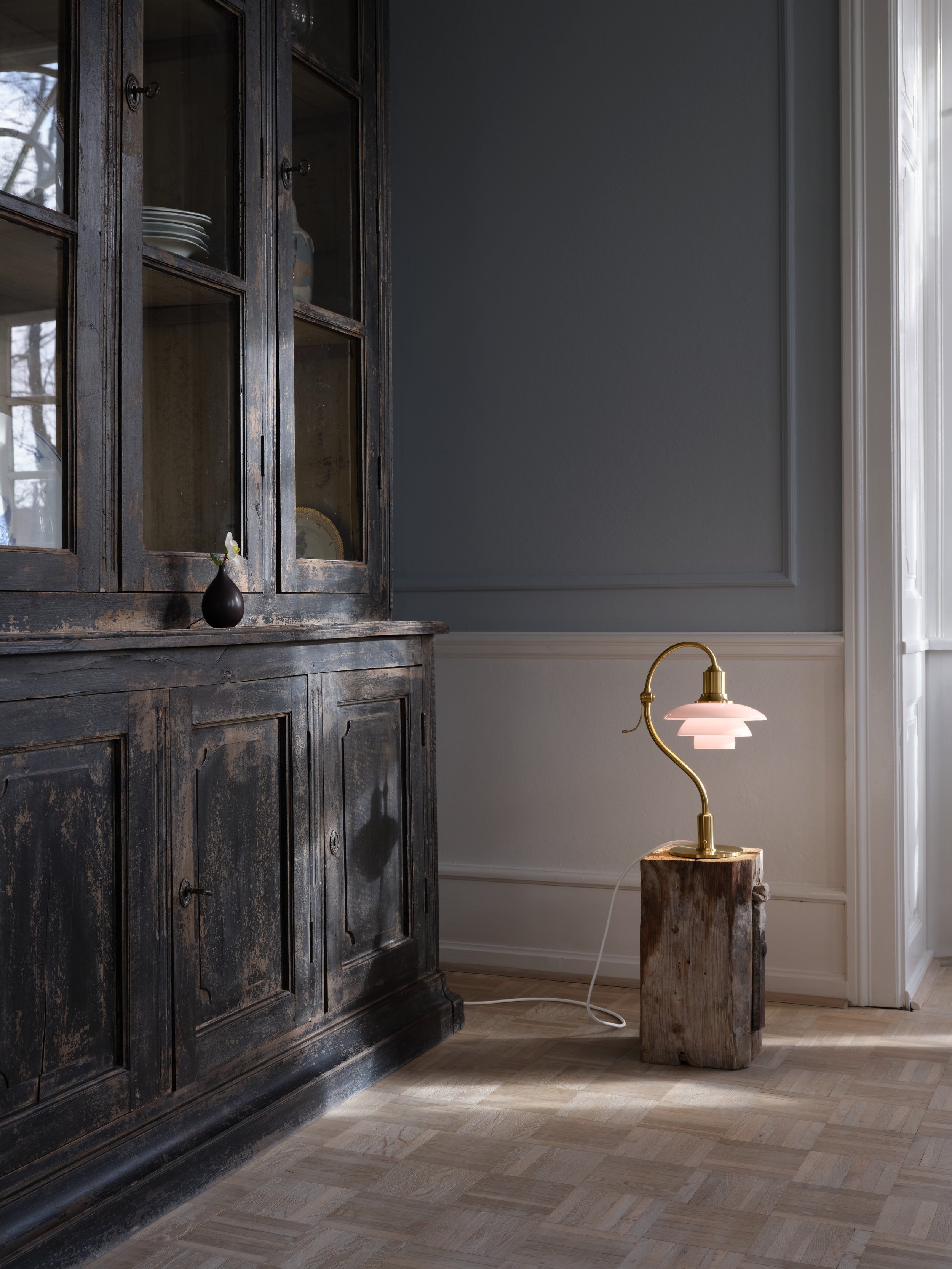 PaleRose23-PH22-Questionmark-Table-Frederiksberg-Denmark.jpg