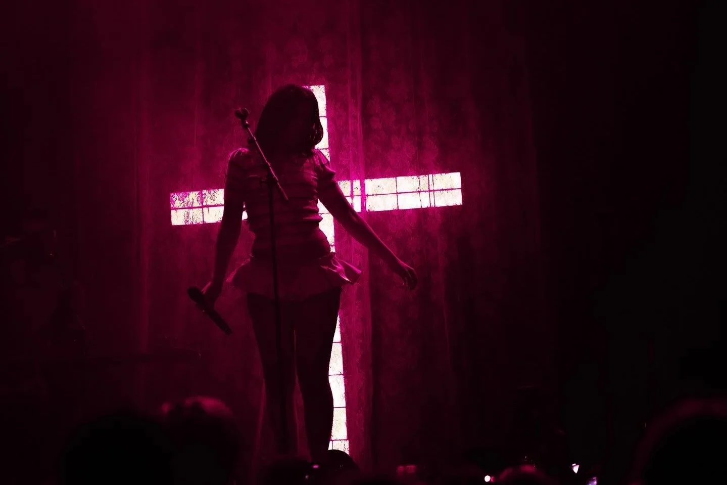 ALESSI ROSE - UK & EU Tour 2025 | Lighting Direction
[project:alessi-rose]
[url:/project-alessi-rose]