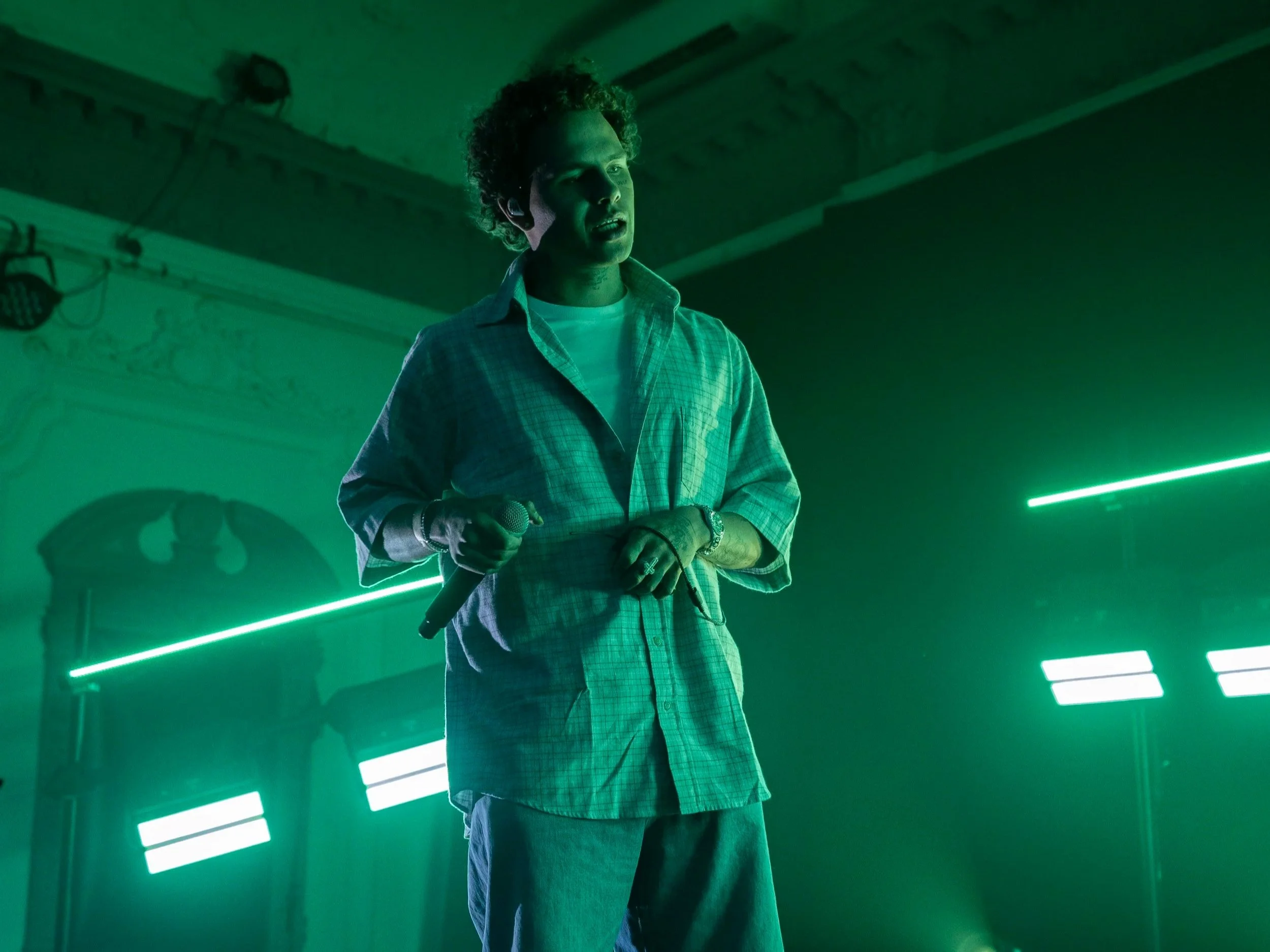 SLOWTHAI - Mola Chill 2022 | Lighting Design
[project:mola-chill-slowthai]
[url:/project-mola-chill-slowthai]