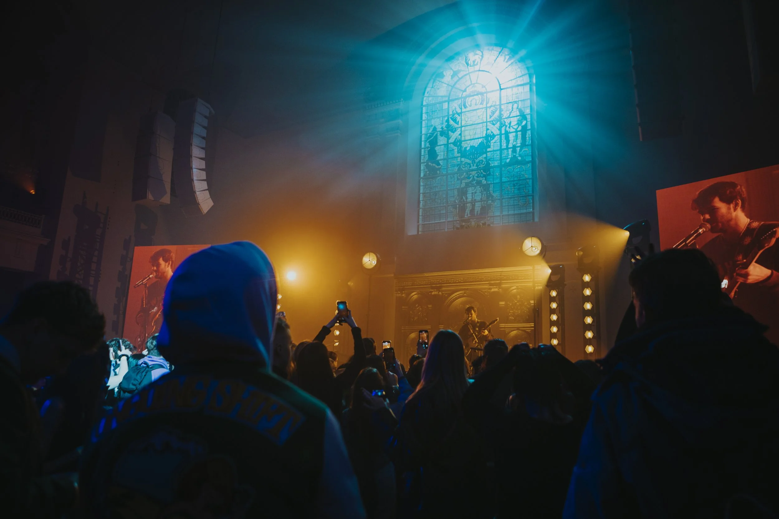 REX ORANGE COUNTY - Mola Chill 2022 | Lighting Design
[project:rex-orange-county]
[url:/project-rex-orange-county]