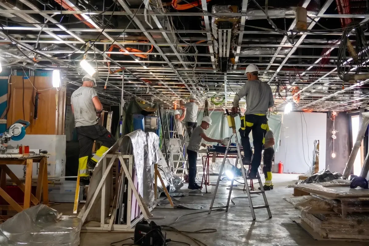 Technical installation aboard a ship