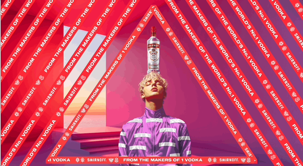 troye-04.gif