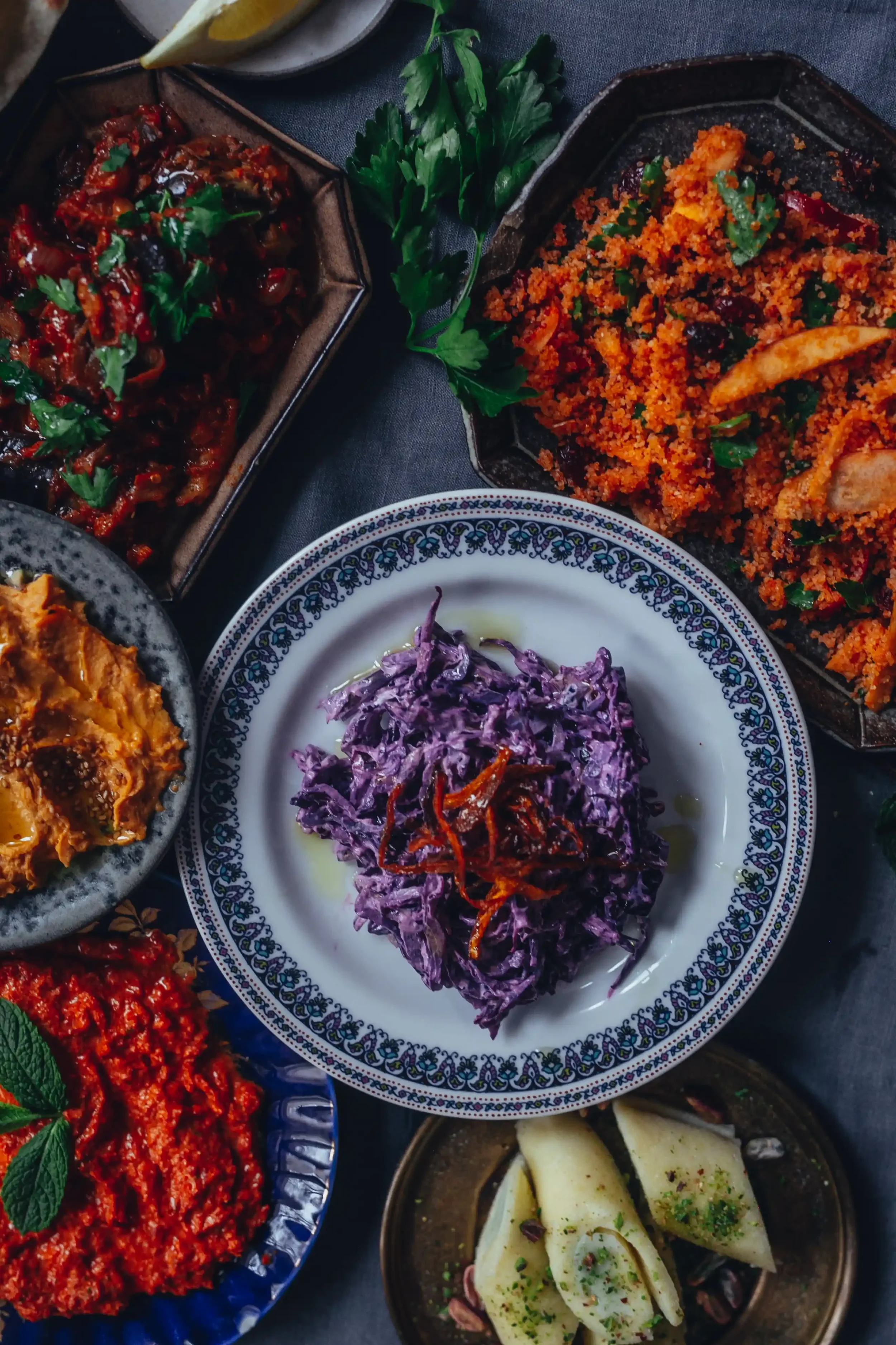 ischta-dilekerei-sofra-salad-mezze.webp