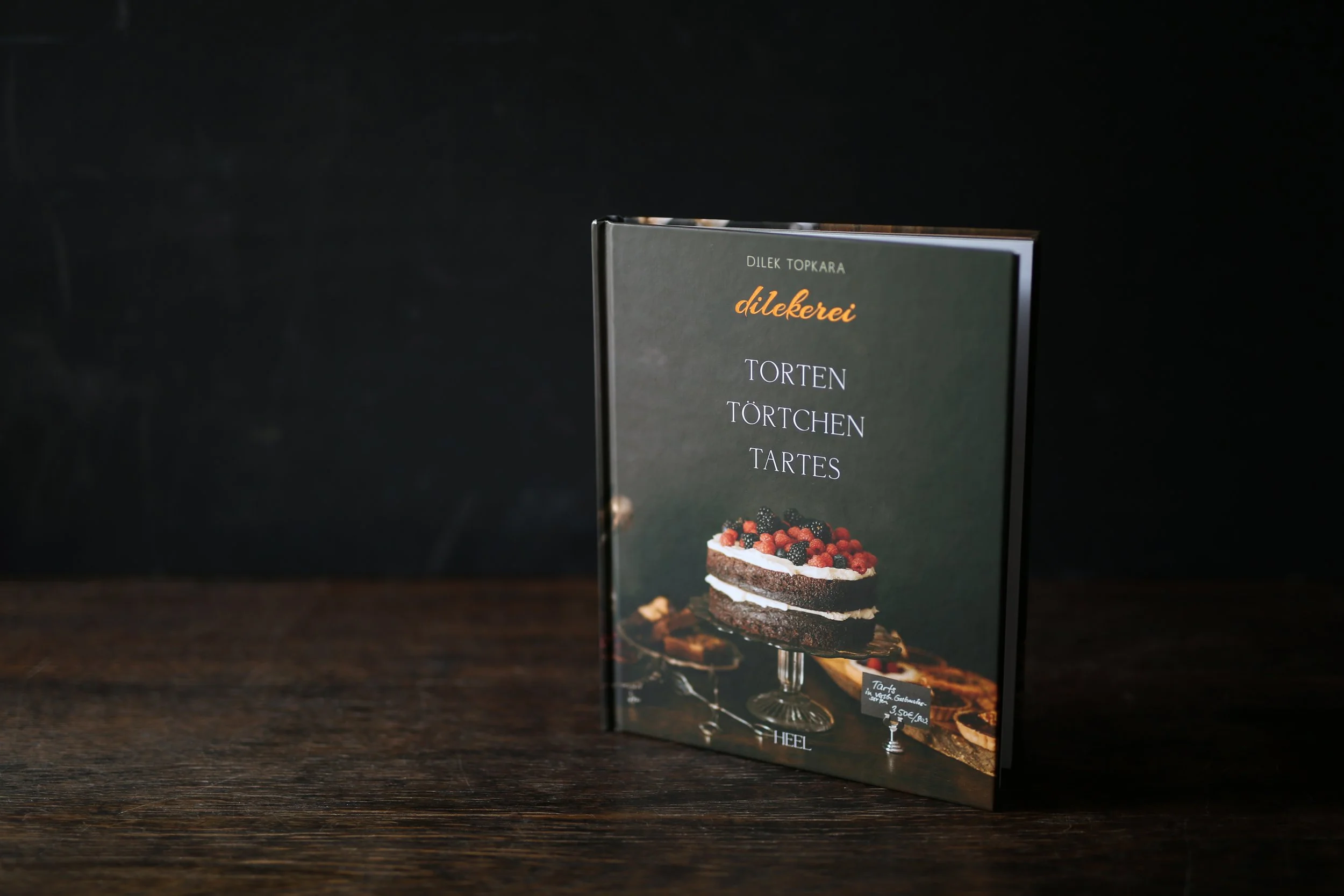 dilekerei-cookbook-berlin.JPG