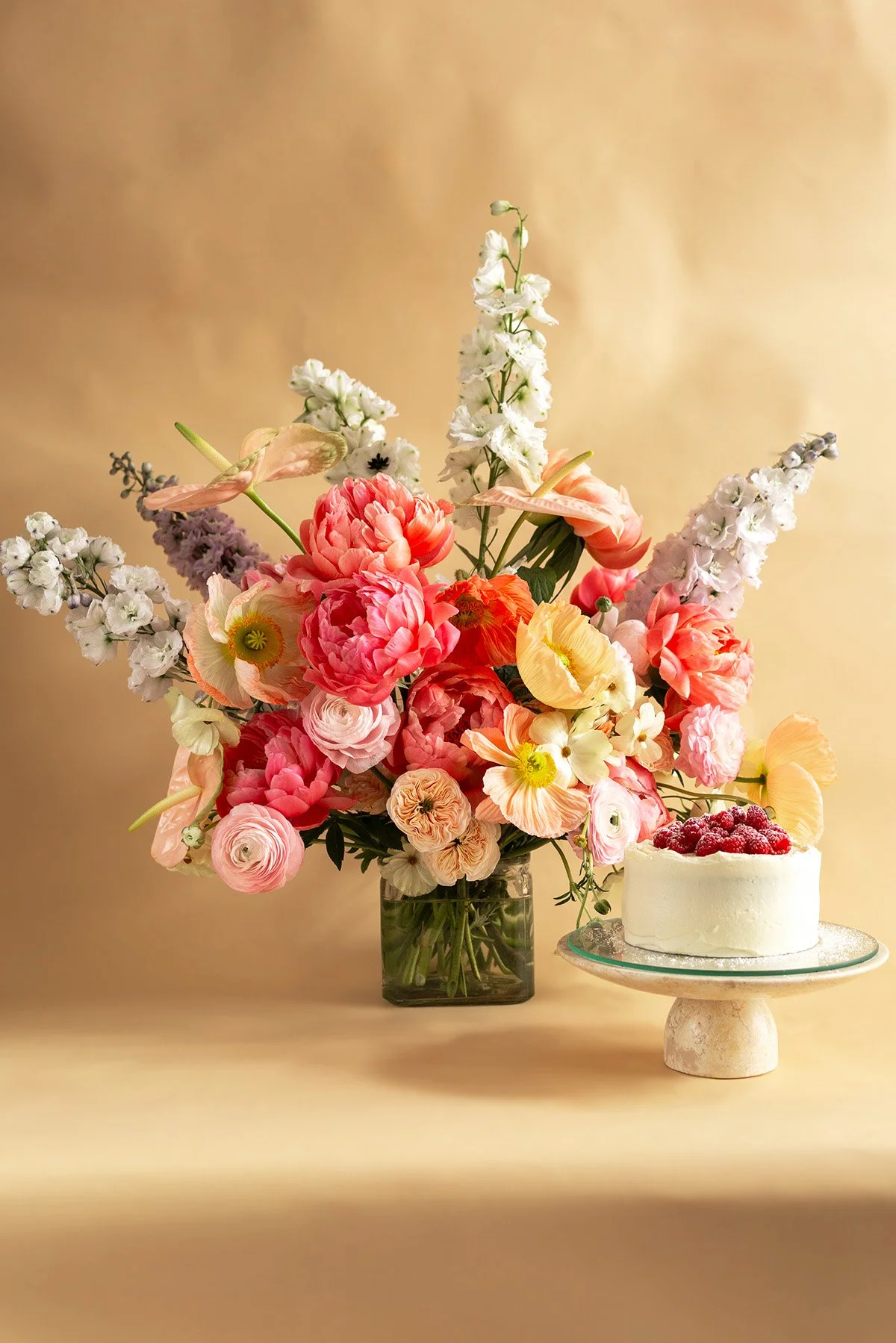 bouquet-cake-floral-arrangement-dilekerei.jpg