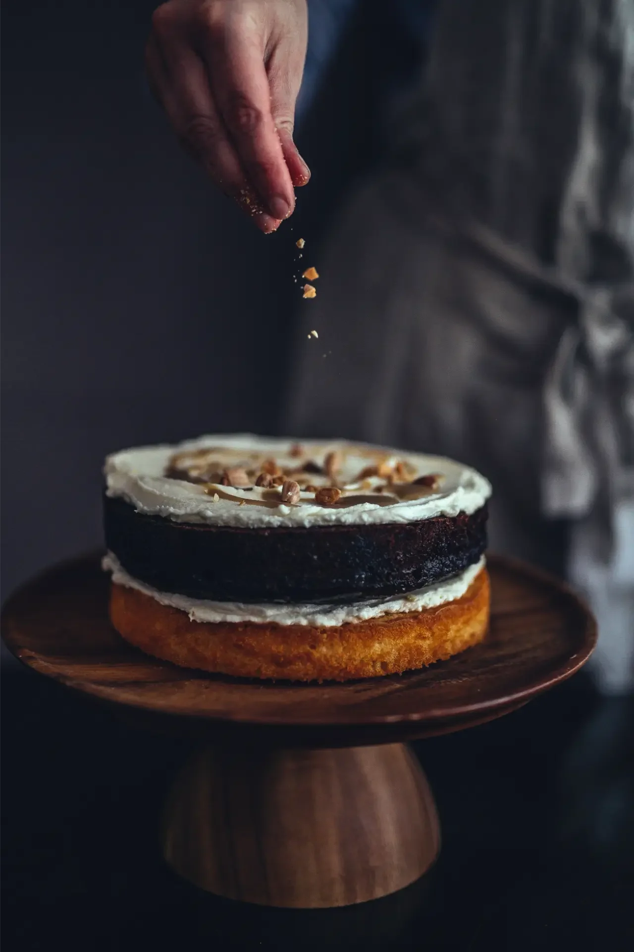 Tahini cake with sesame sponge and cream filling