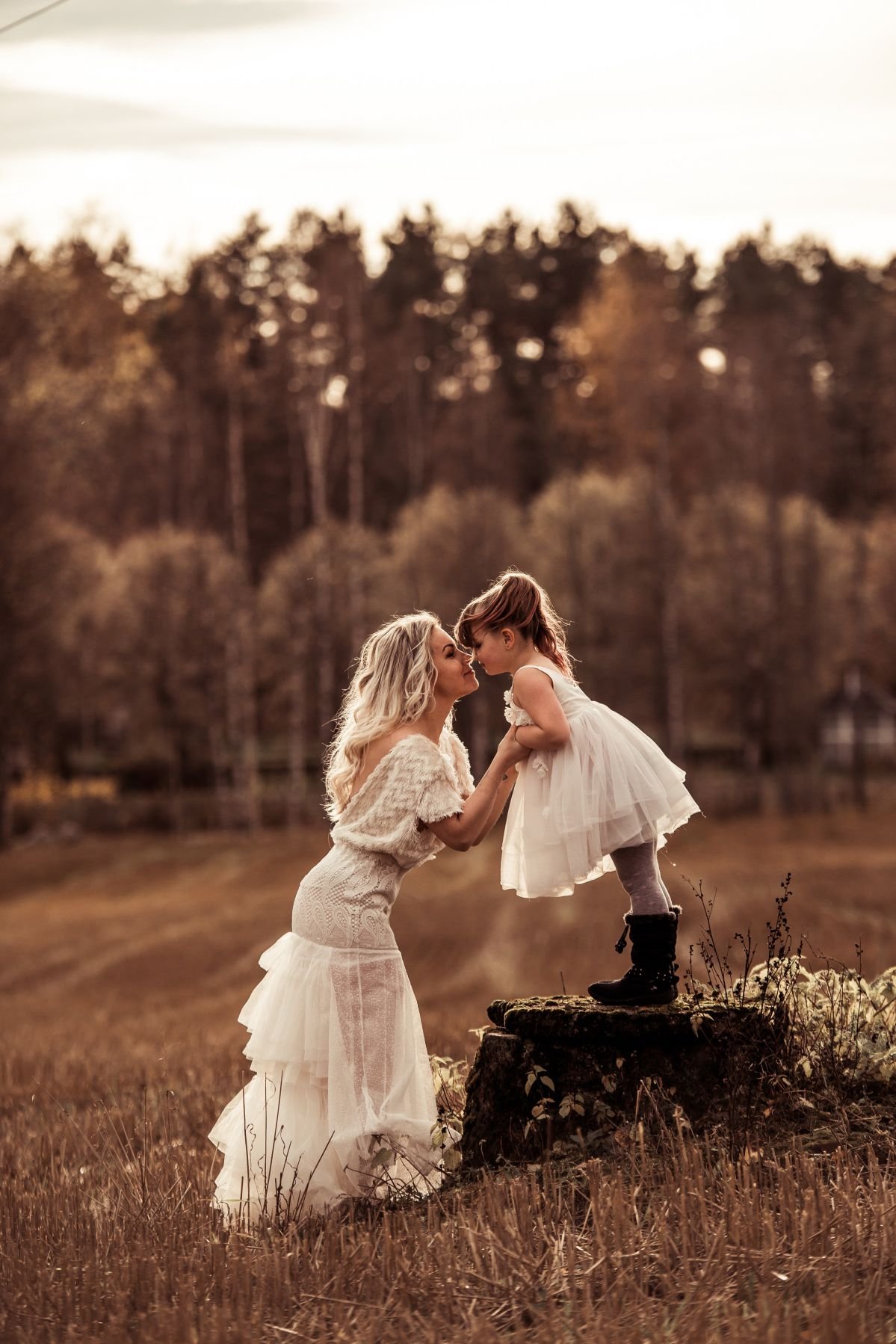 Uniikit, käsintehdyt häämekot – peltodresses
