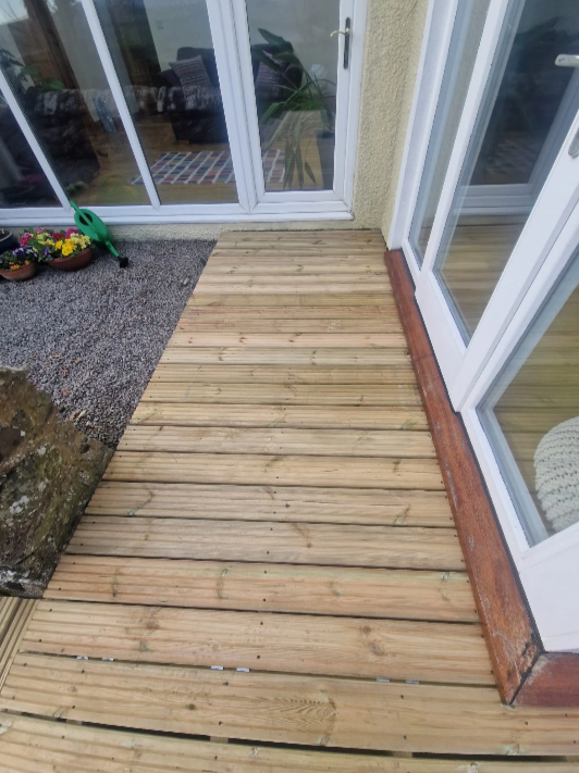 Here, you can see the replacement work the lads did when they removed an old decking and replaced it with a brand new one.