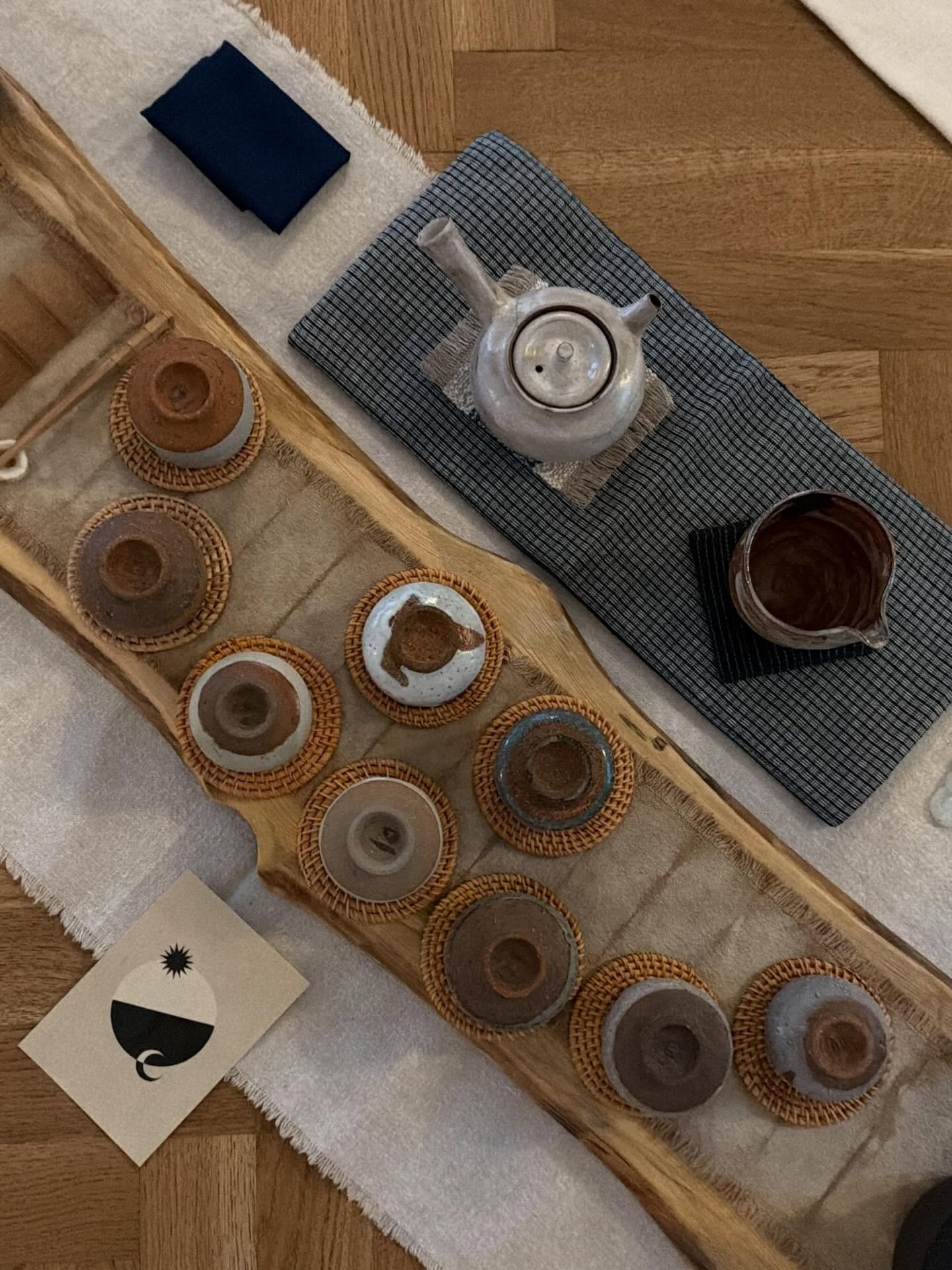 &ldquo;To reach utmost emptiness, observe deep tranquility. The ten thousand things arise together, I simply contemplate their return.&ldquo;

Laotsu in the Tao te Ching gives us a feeling of the energy we feel now at Dongzhi 冬至, the winter solstice.