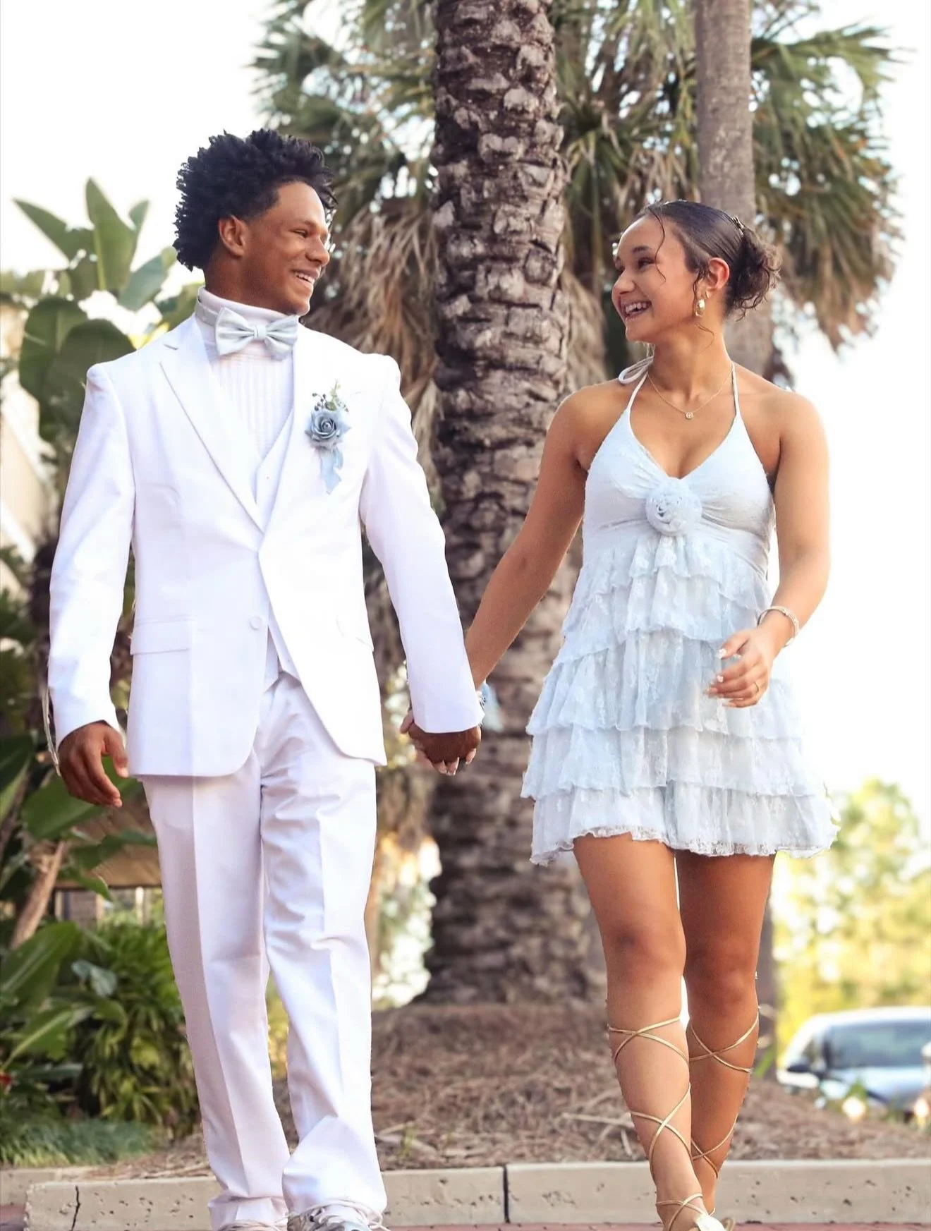 ✨ Homecoming Glow Perfection ✨

How stunning is she?! Her soft bronze glow was the perfect touch for this dreamy blue dress 💙
We went with a natural, radiant tone that enhanced her skin without overpowering her look &mdash; just pure, effortless glo