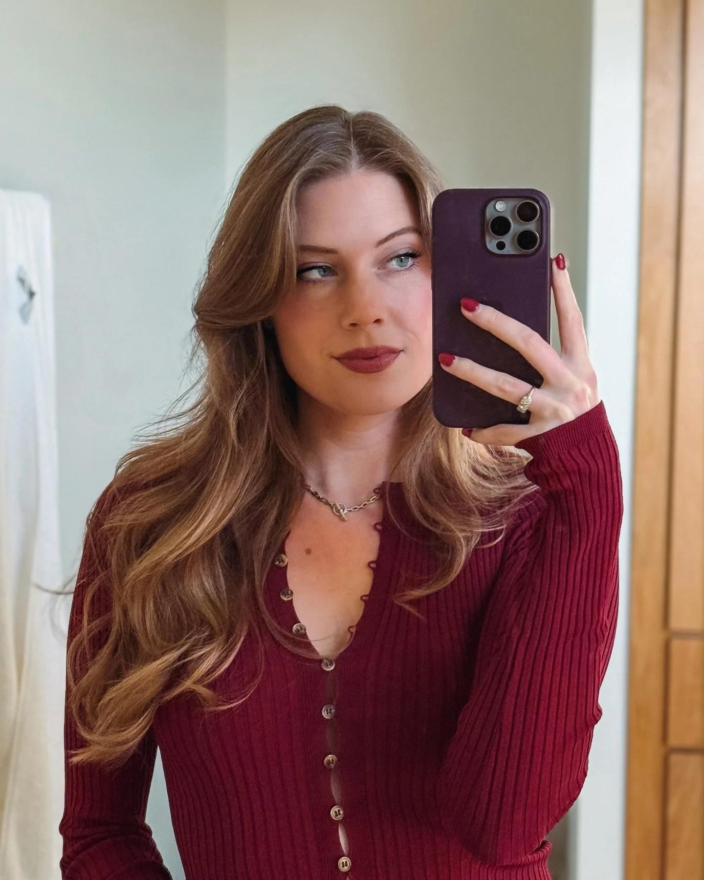 life has been cozy lately 💕 my Black Friday sale starts today and for the next week only you get 20% off my courses.

Awaken Your Feminine Energy 🌷 this is for you if you&rsquo;re exhausted from operating in masculine energy (doing, controlling, pu