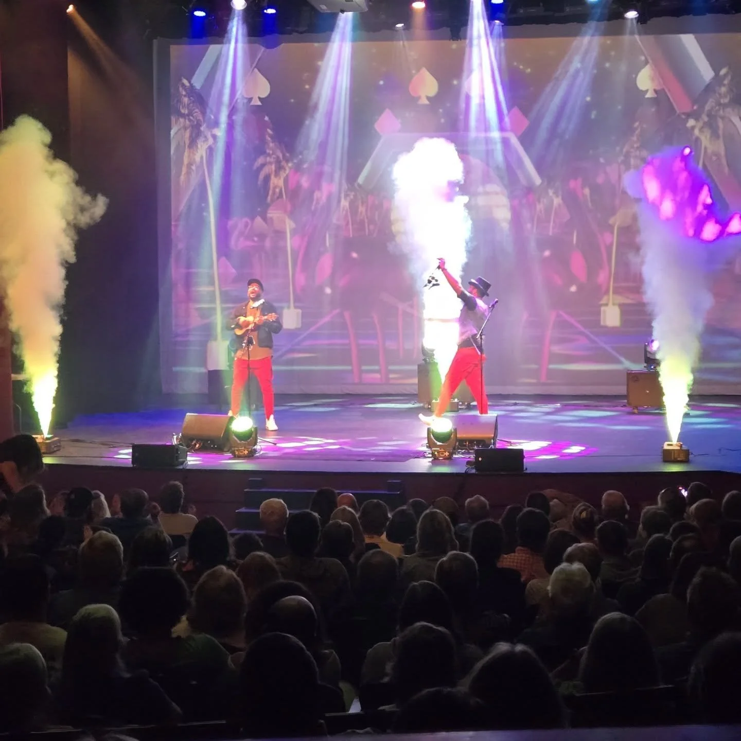 What a magical week in Wisconsin! What an incredibly kind, supportive, welcoming and beautiful community of Oshkosh who has been in our corner since day 1 from the start of our journey here. Thank you for being part of our dream ✨️ 🙏

Huge thanks to