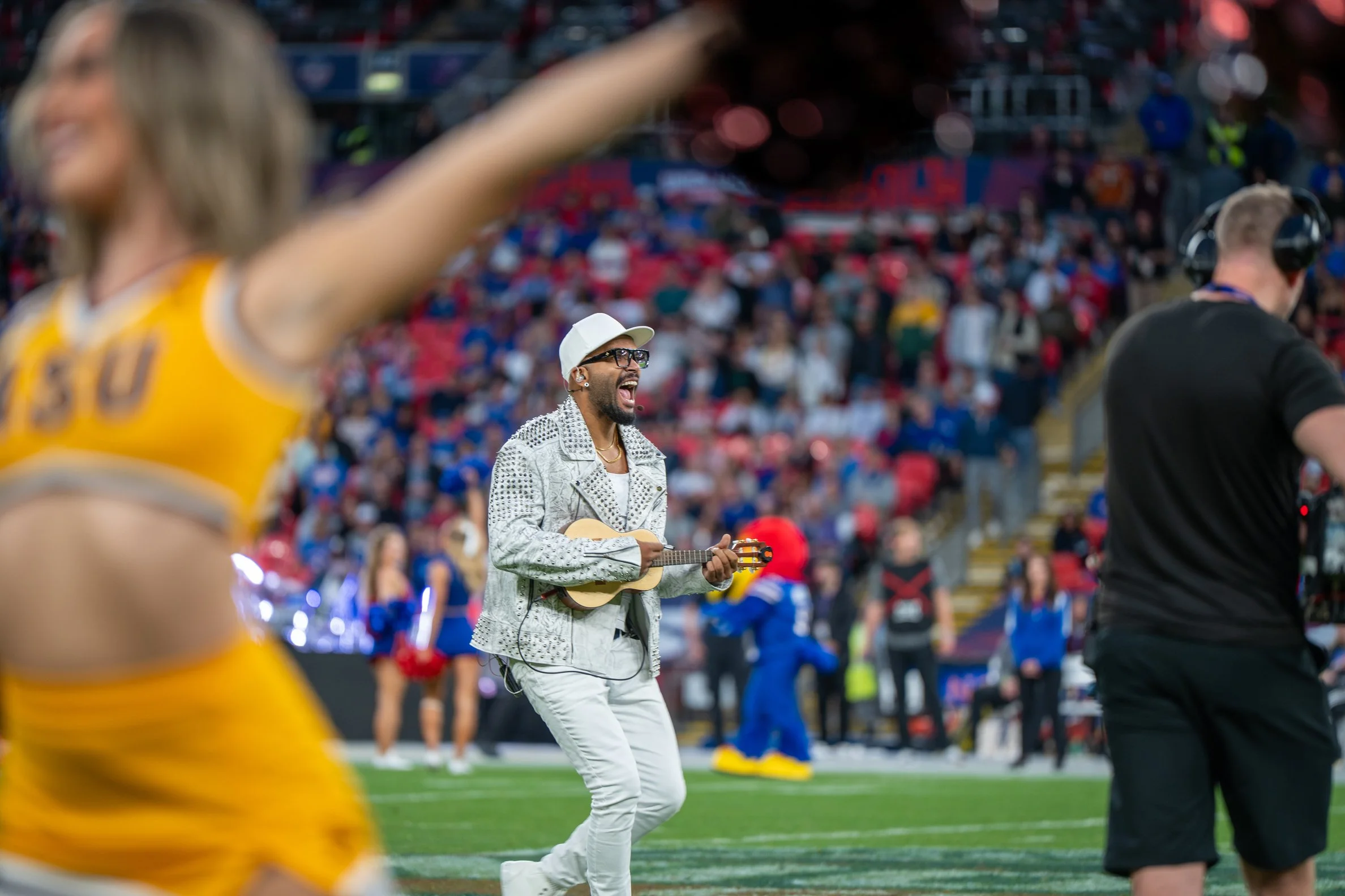 b2wins Wembley Stadium Halftime Union Jack Classic NCAA 2026 (13).jpg